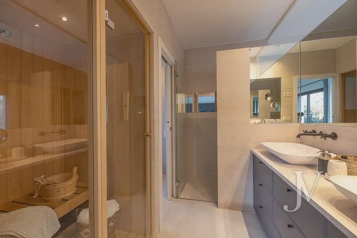 6 sypialnia Willa na sprzedaż w Colmenar Viejo z basenem garażem - 2 590 000 € (Ref: 9965614)