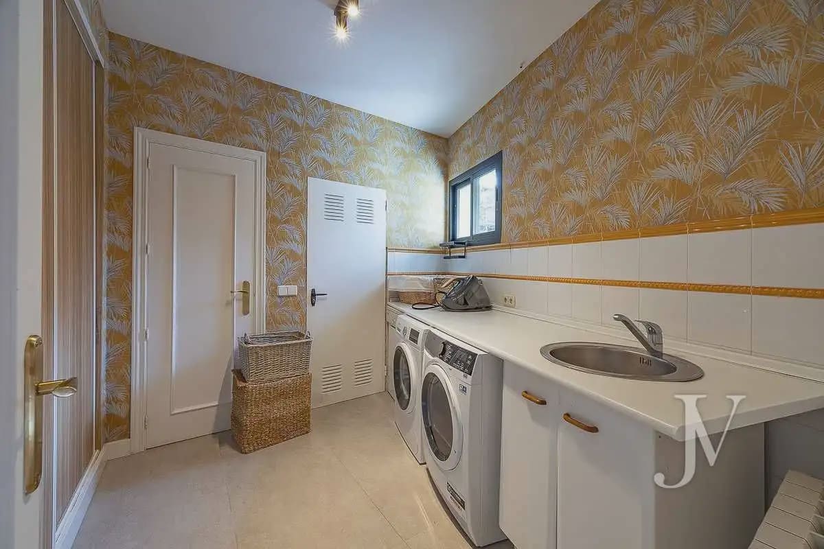 6 sypialnia Willa na sprzedaż w Colmenar Viejo z basenem garażem - 2 590 000 € (Ref: 9965614)