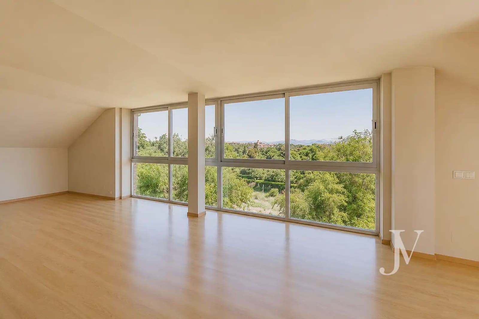 5 soveværelse Villa til salg i Pozuelo de Alarcon med swimmingpool garage - € 3.200.000 (Ref: 9965615)