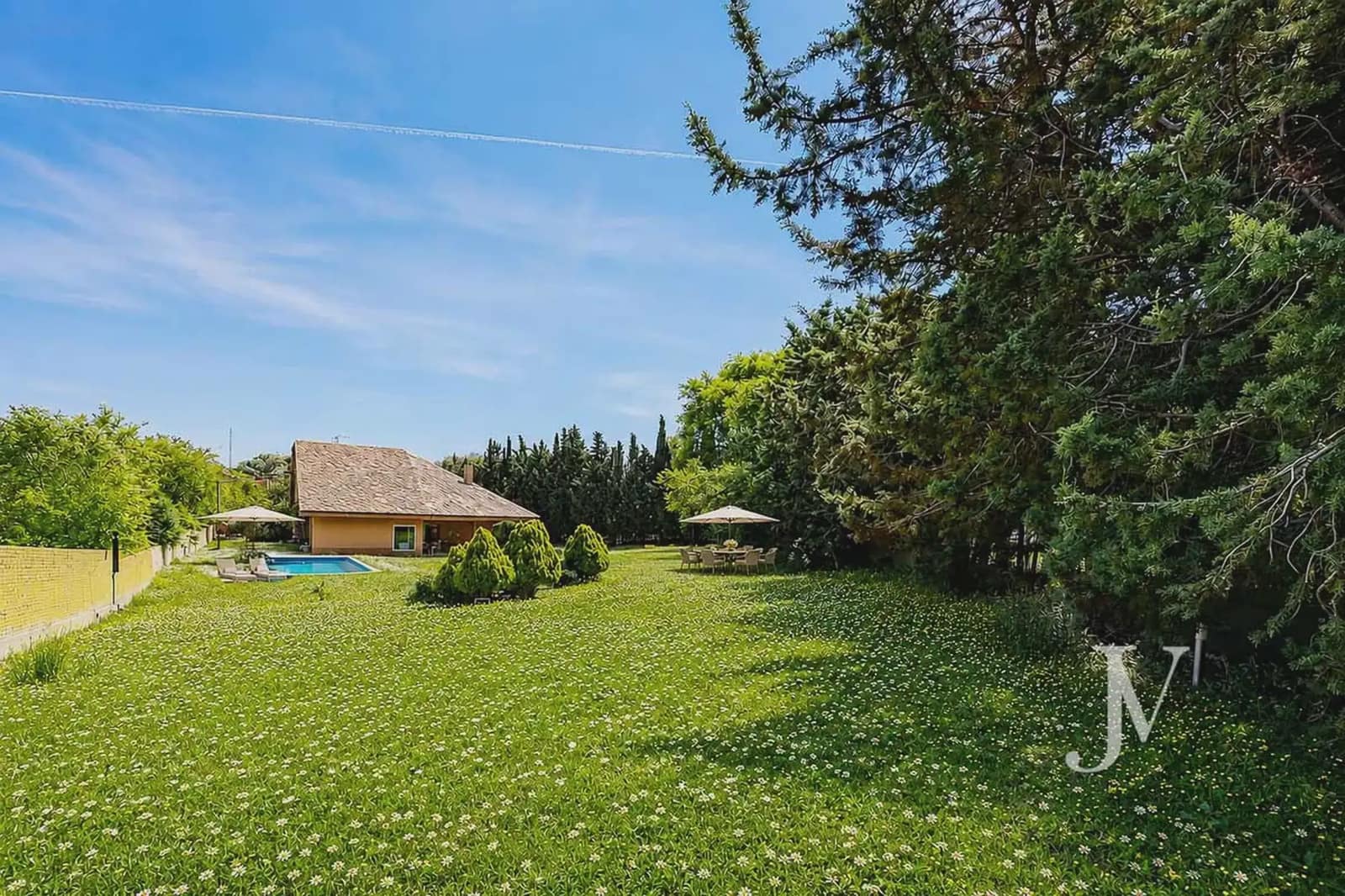 5 soveværelse Villa til salg i Pozuelo de Alarcon med swimmingpool garage - € 3.200.000 (Ref: 9965615)