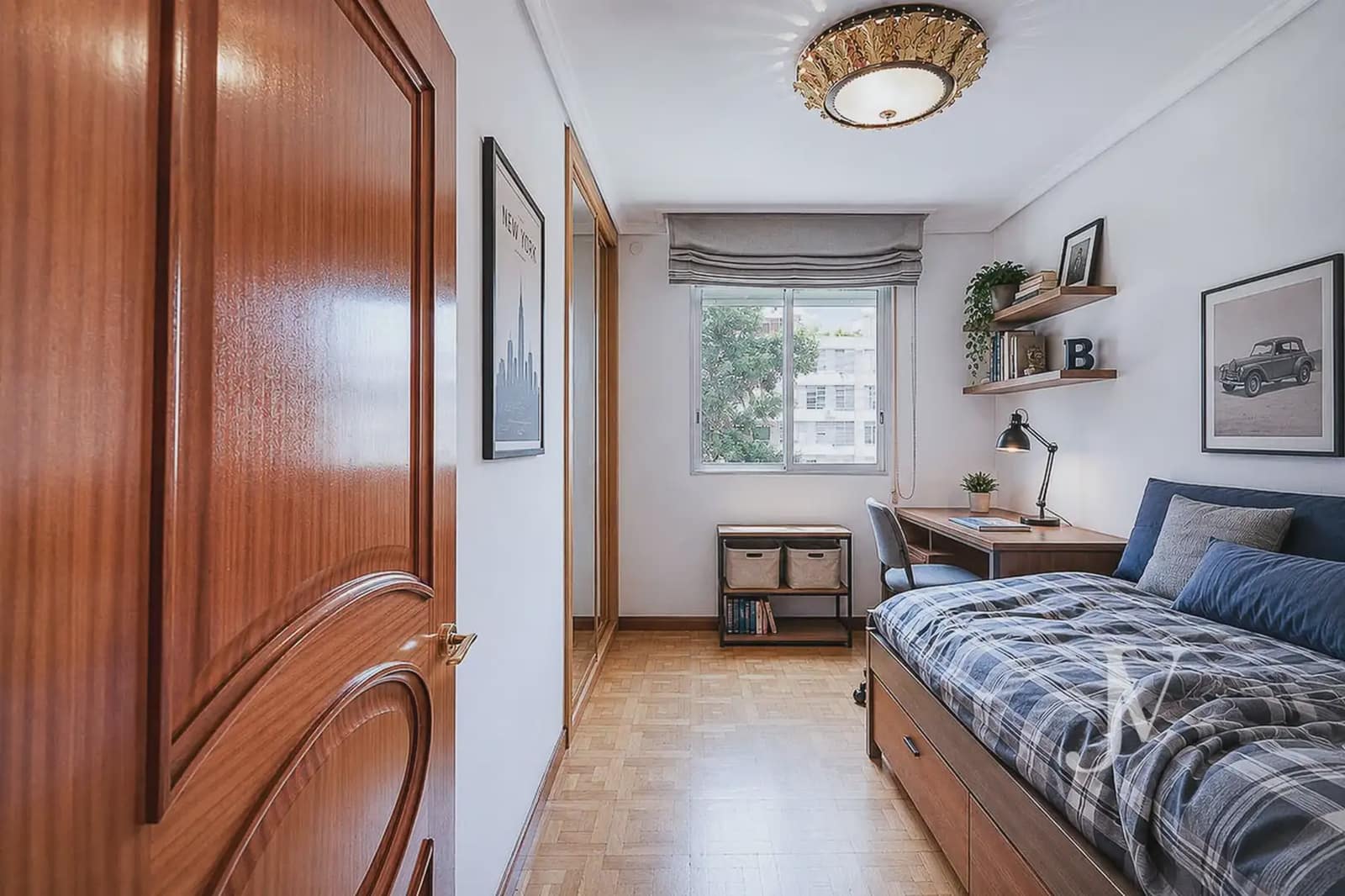 4 bedroom Flat for sale in Madrid city with pool garage - € 1,150,000 (Ref: 9965617)