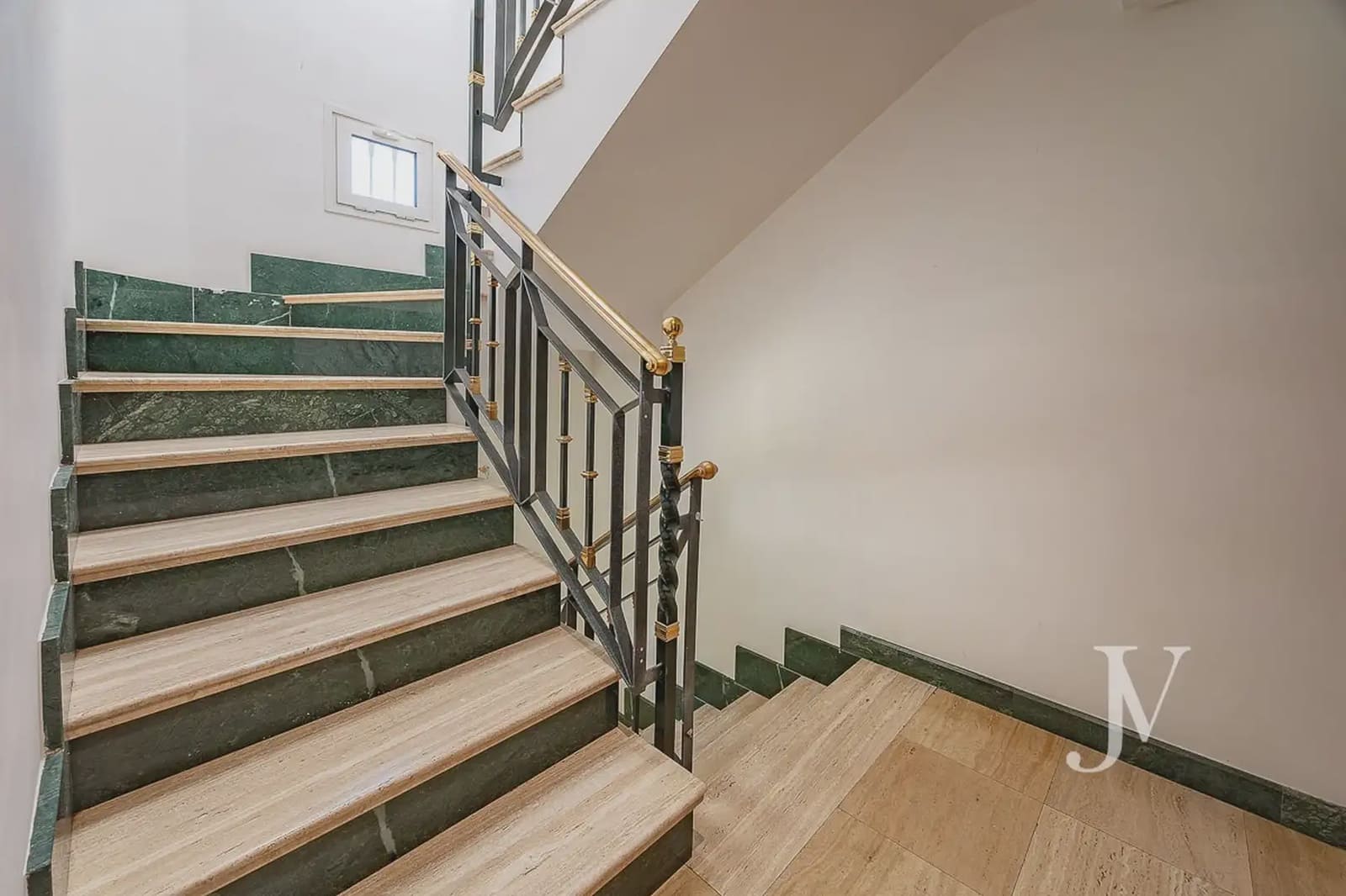 5 soveværelse Villa til salg i Madrid by med garage - € 3.199.000 (Ref: 9965618)
