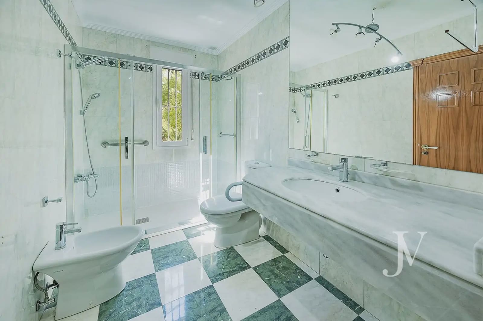 5 soveværelse Villa til salg i Madrid by med garage - € 3.199.000 (Ref: 9965618)