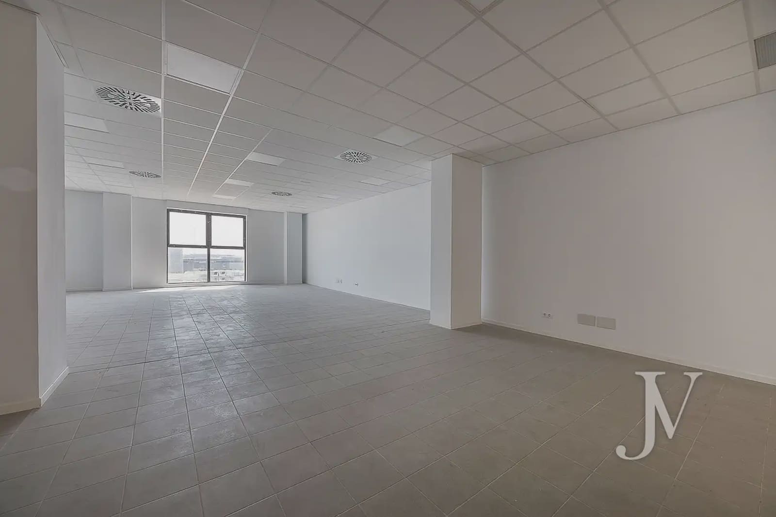 Kontor til salg i Madrid by med garage - € 999.000 (Ref: 9965619)