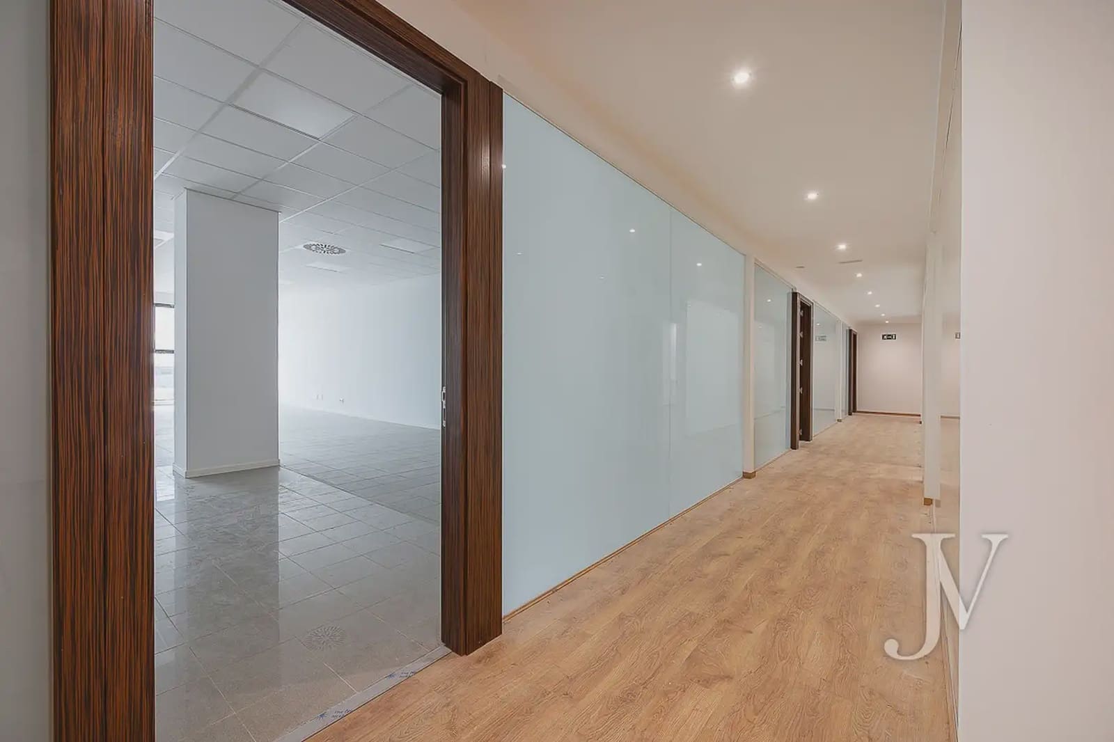 Kontor til salg i Madrid by med garage - € 999.000 (Ref: 9965619)