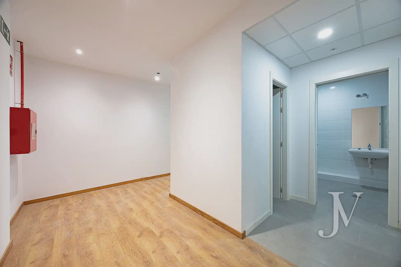 Kontor til salg i Madrid by med garage - € 999.000 (Ref: 9965619)
