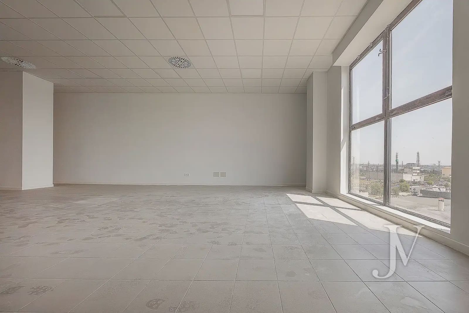 Kontor til salg i Madrid by med garage - € 999.000 (Ref: 9965619)