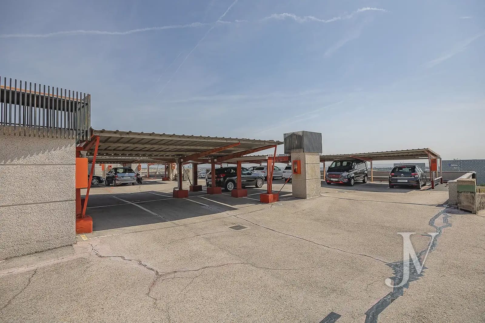 Kontor til salg i Madrid by med garage - € 999.000 (Ref: 9965619)