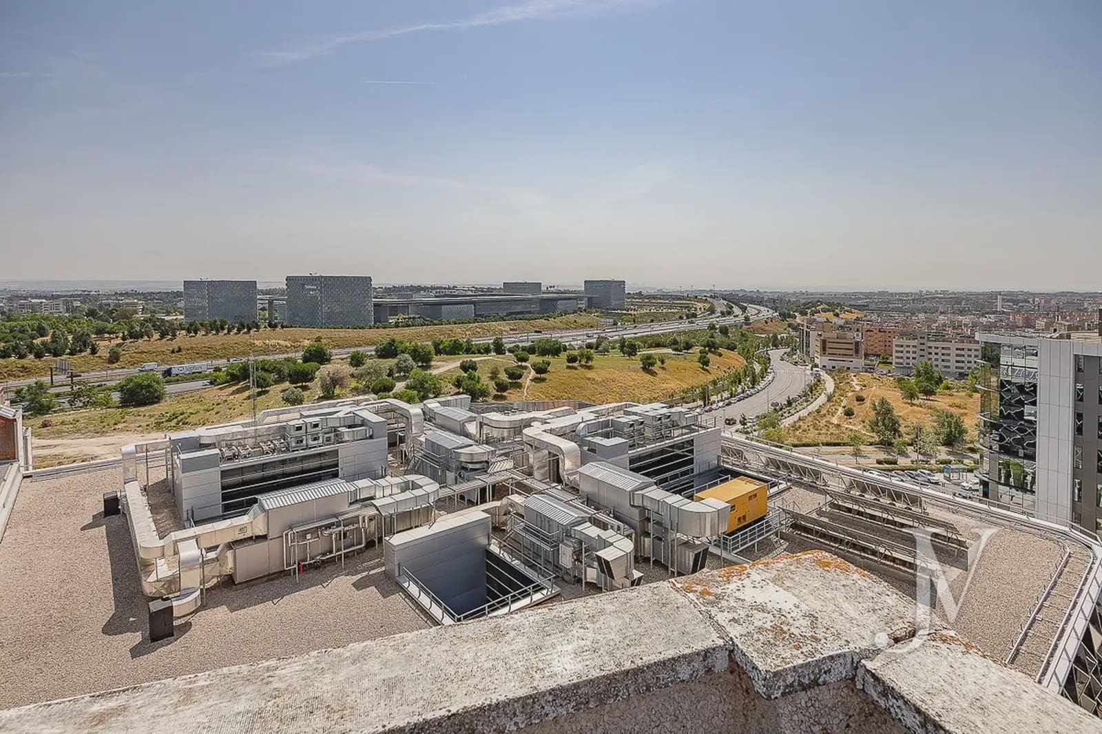 Kontor til salg i Madrid by med garage - € 999.000 (Ref: 9965619)