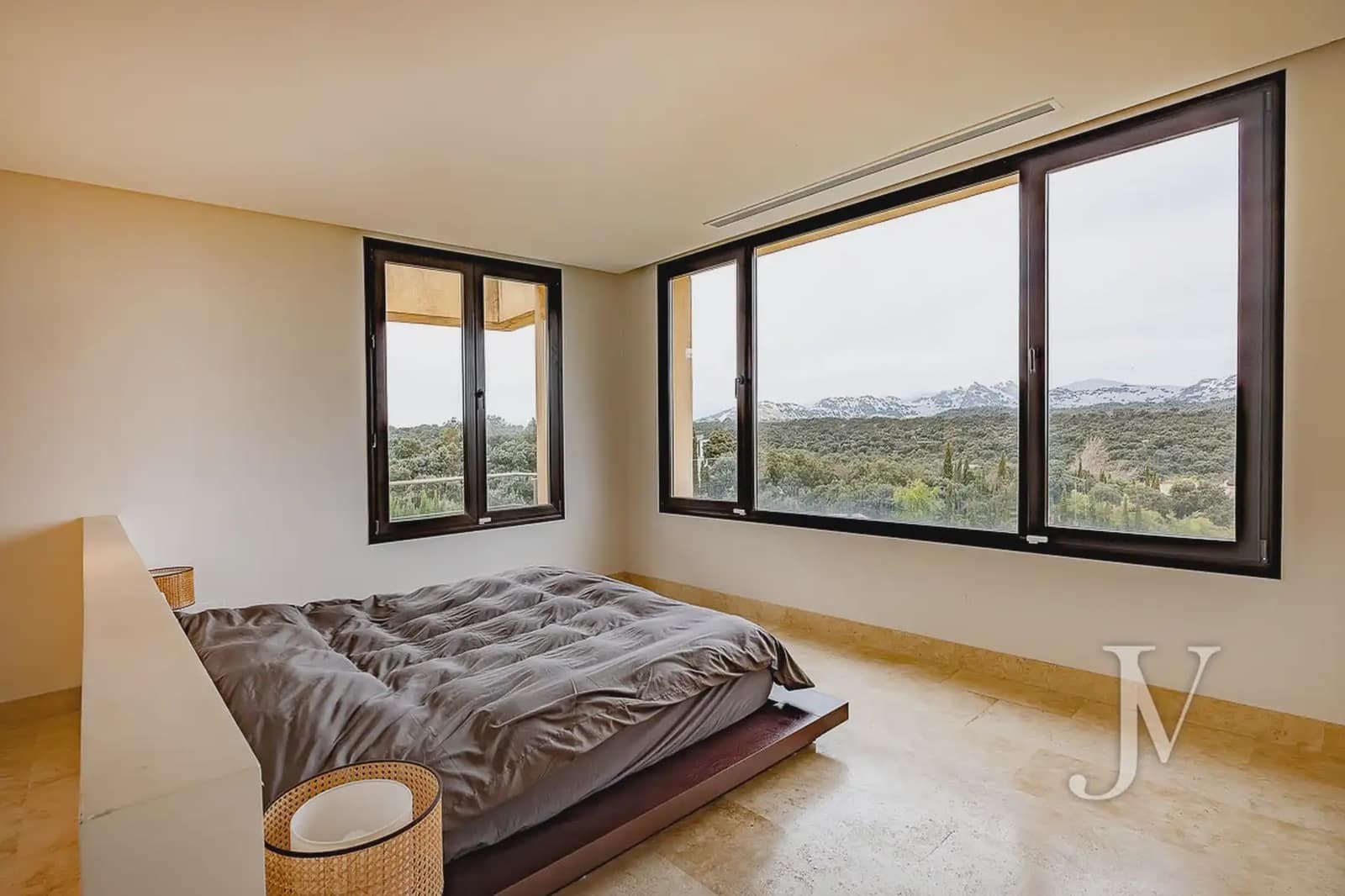 5 soverom Villa til salgs i San Sebastian de los Reyes med svømmebasseng garasje - € 3 250 000 (Ref: 9965623)