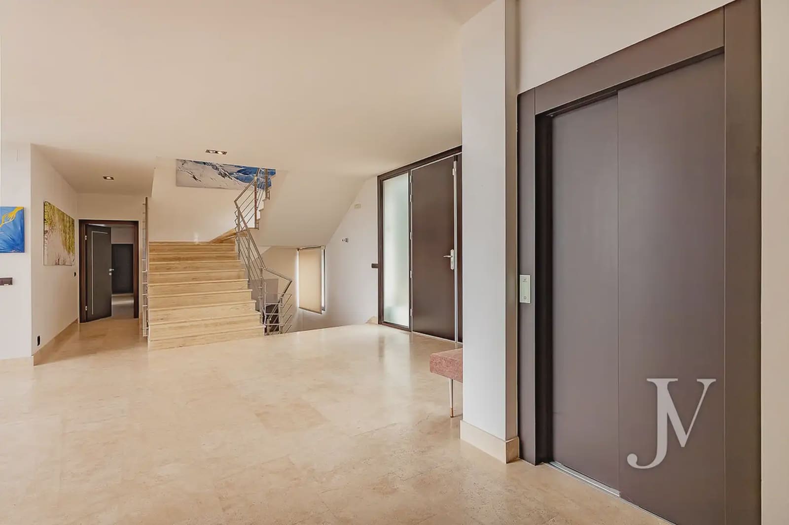 5 soverom Villa til salgs i San Sebastian de los Reyes med svømmebasseng garasje - € 3 250 000 (Ref: 9965623)