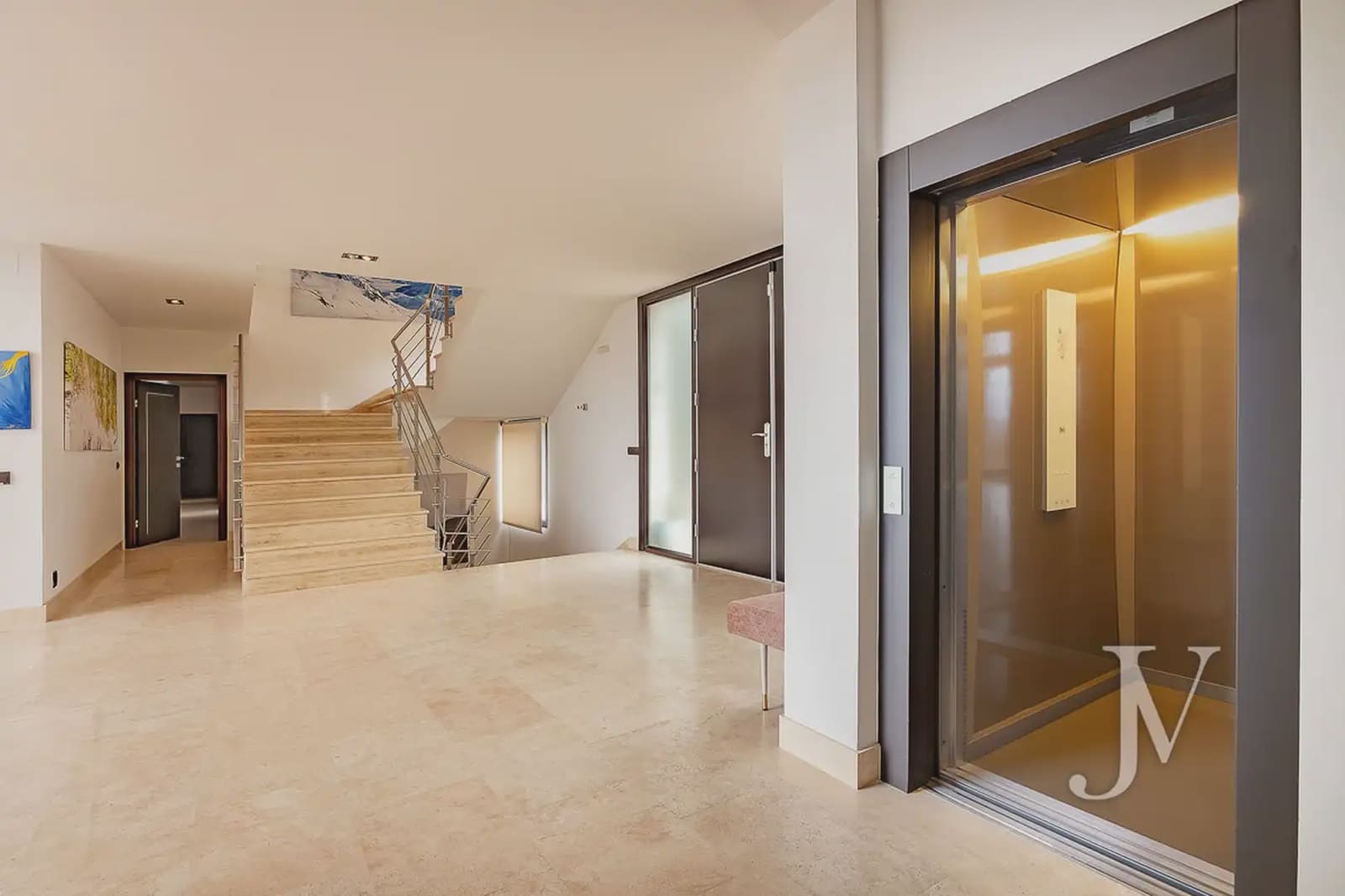 5 soverom Villa til salgs i San Sebastian de los Reyes med svømmebasseng garasje - € 3 250 000 (Ref: 9965623)