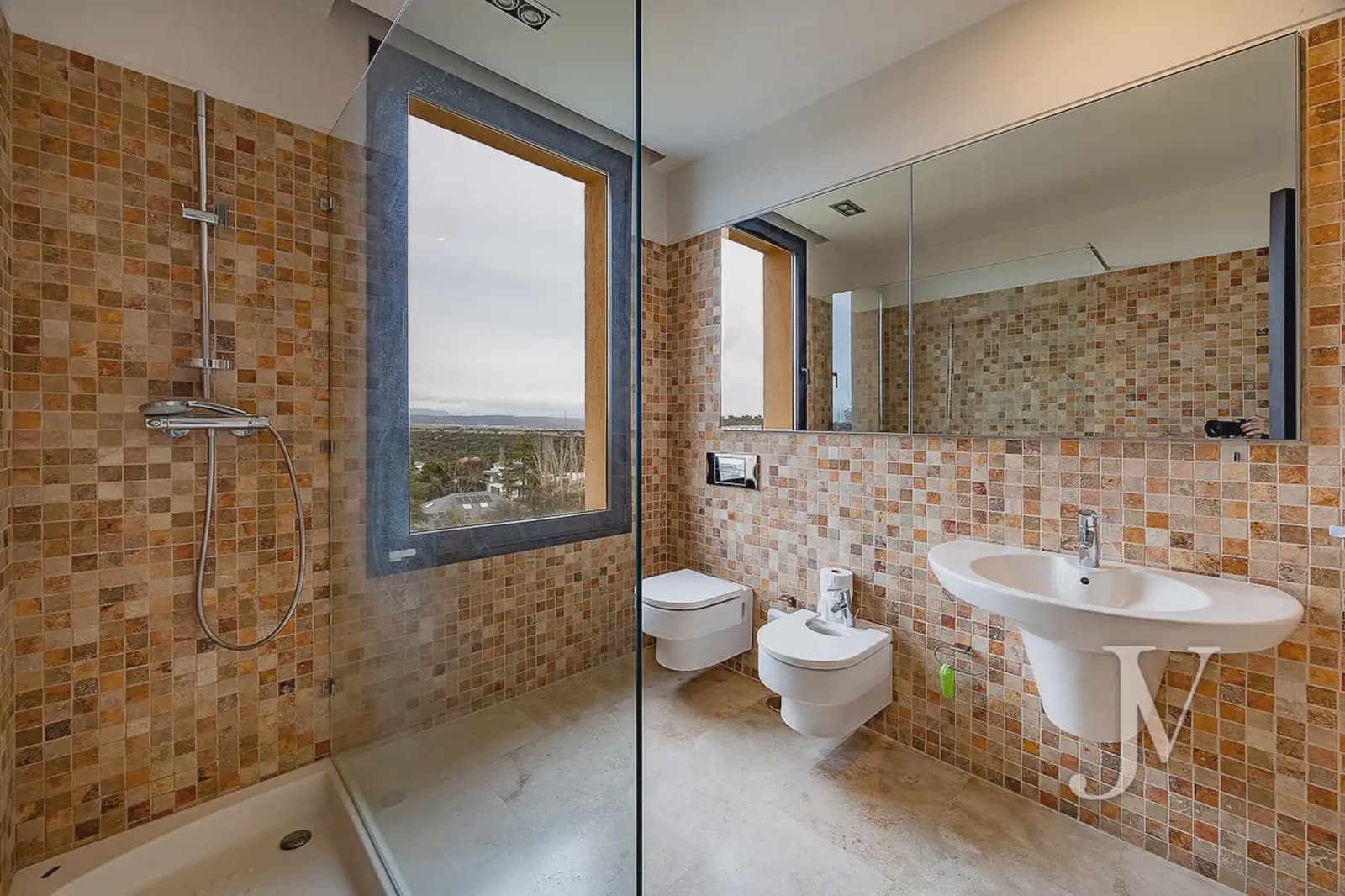 5 soverom Villa til salgs i San Sebastian de los Reyes med svømmebasseng garasje - € 3 250 000 (Ref: 9965623)