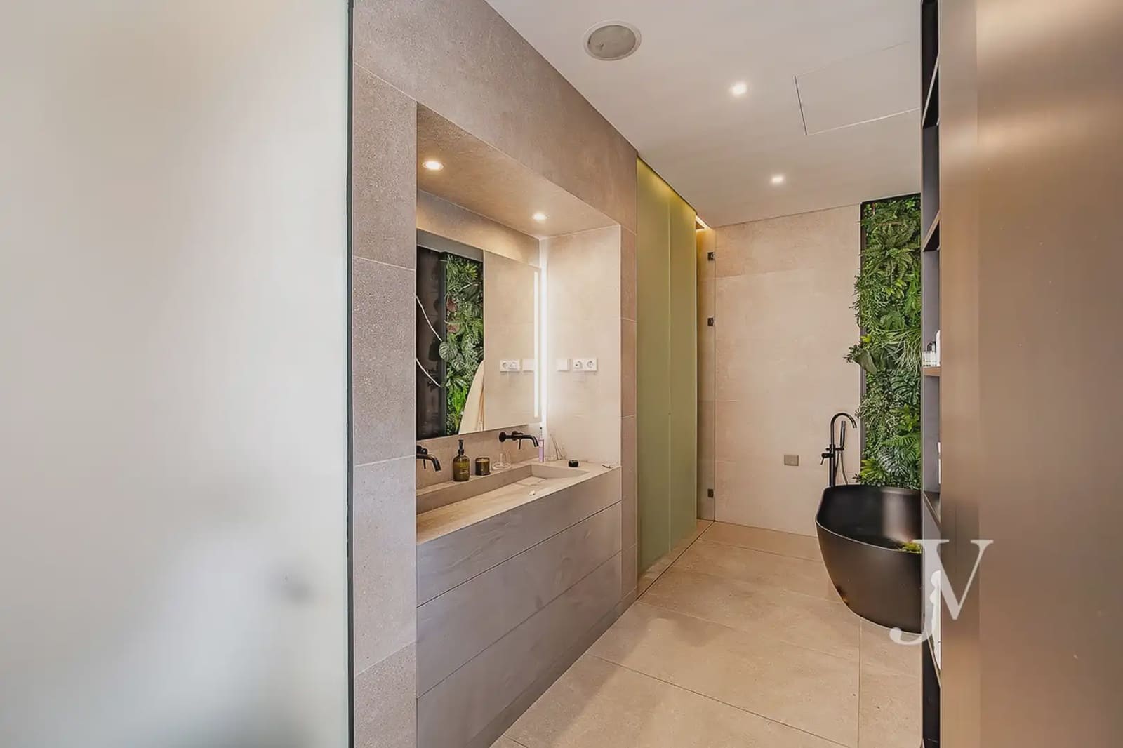 Ático de 4 habitaciones en Madrid ciudad en venta con piscina garaje - 5.000.000 € (Ref: 9965625)