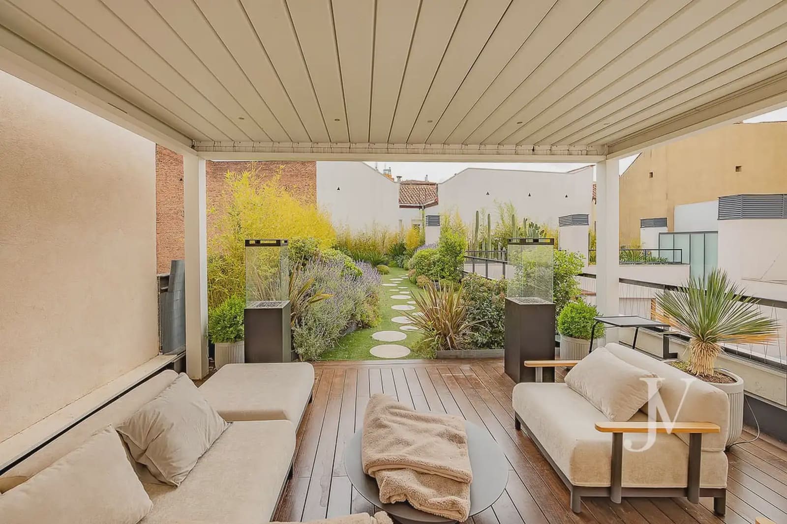 Ático de 4 habitaciones en Madrid ciudad en venta con piscina garaje - 5.000.000 € (Ref: 9965625)