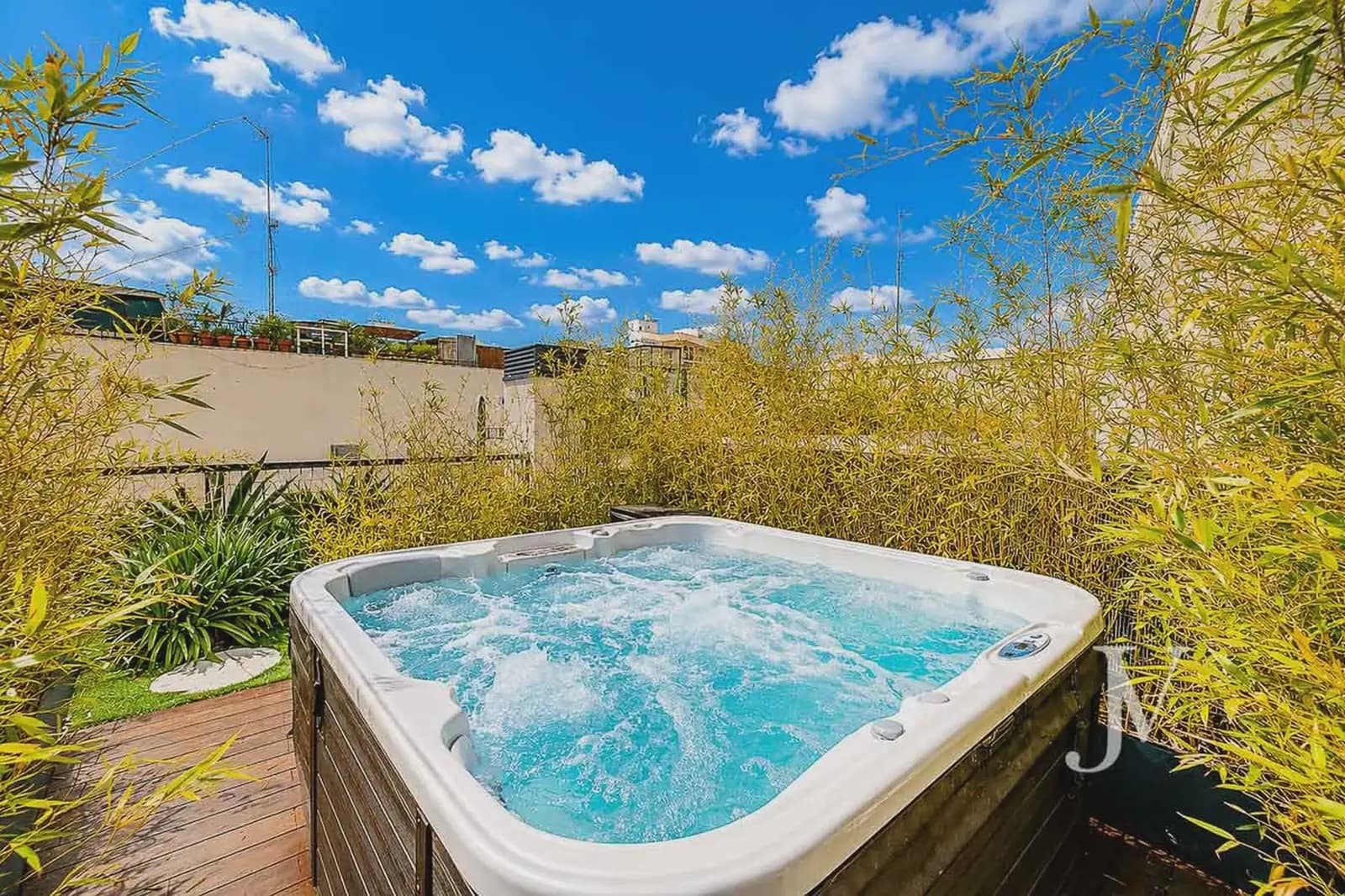 Ático de 4 habitaciones en Madrid ciudad en venta con piscina garaje - 5.000.000 € (Ref: 9965625)