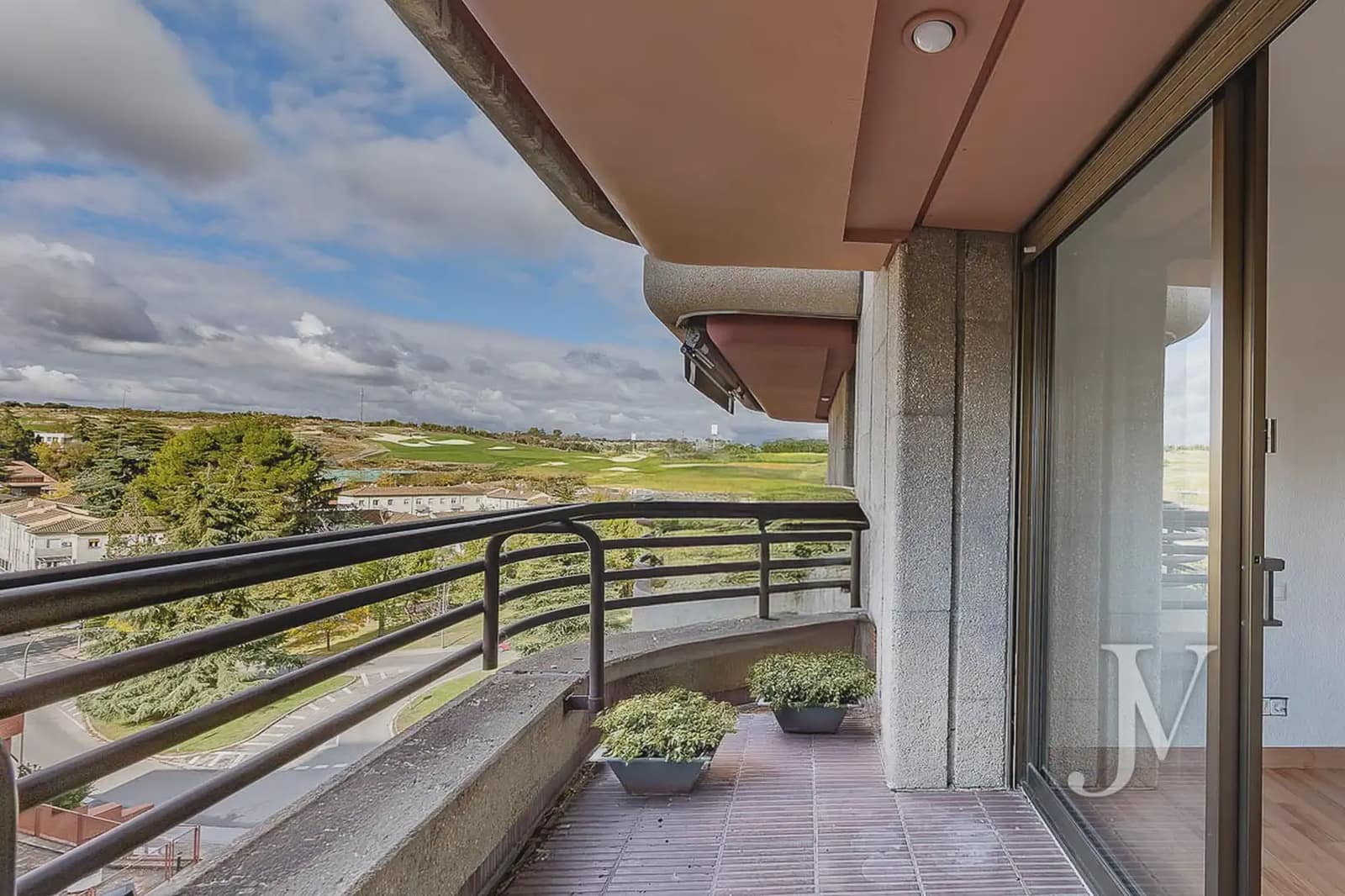 3 slaapkamer Flat te koop in Madrid stad met zwembad - € 849.000 (Ref: 9965627)