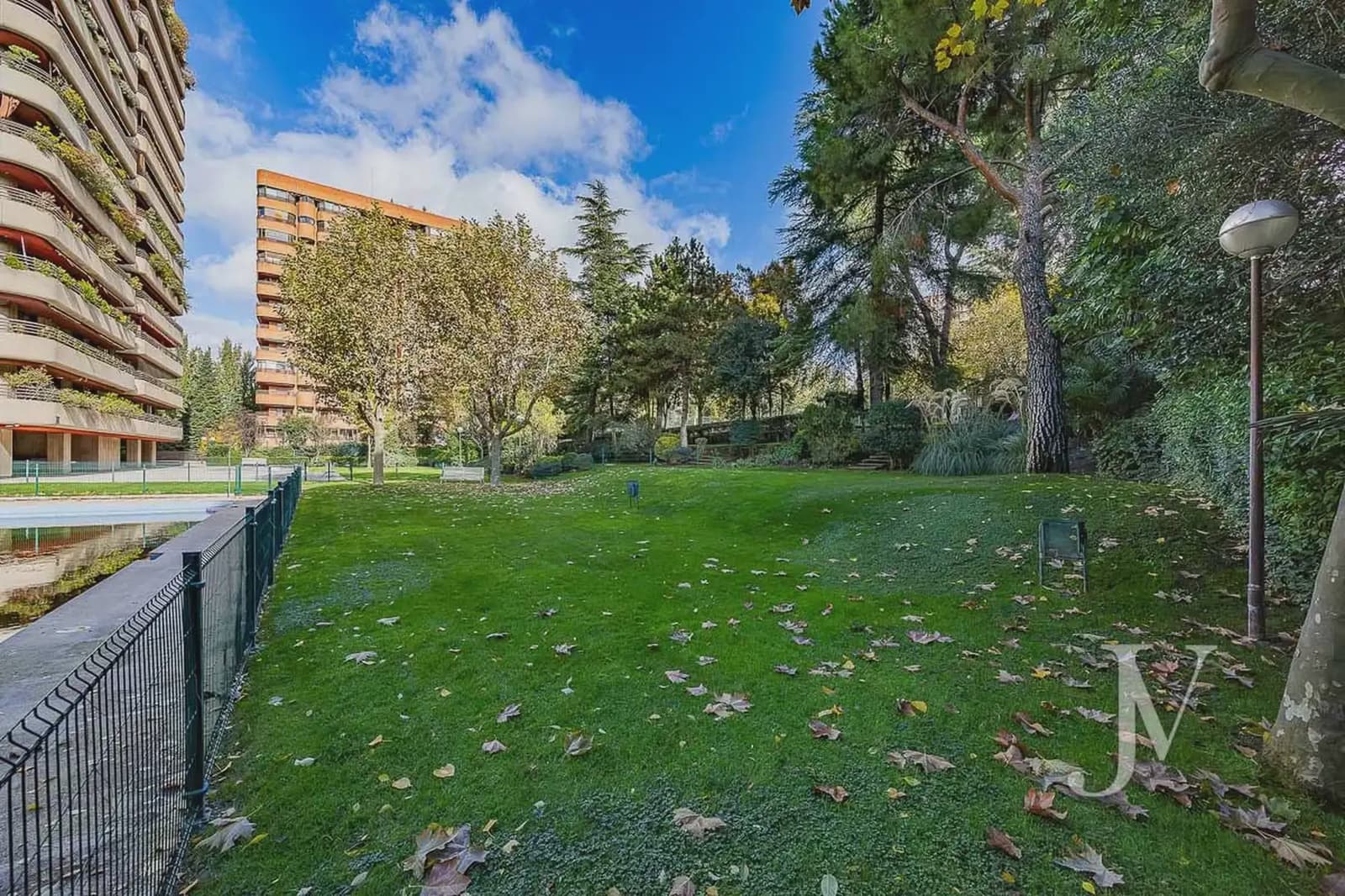 3 slaapkamer Flat te koop in Madrid stad met zwembad - € 849.000 (Ref: 9965627)