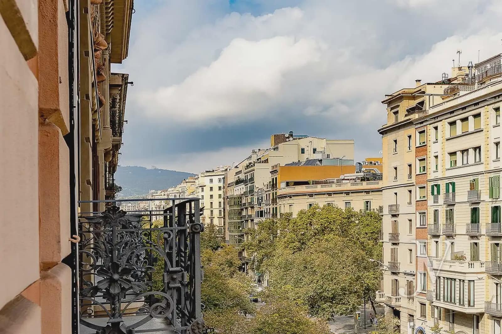 3 sypialnia Mieszkanie na sprzedaż w Miasto Barcelona - 1 750 000 € (Ref: 9965628)