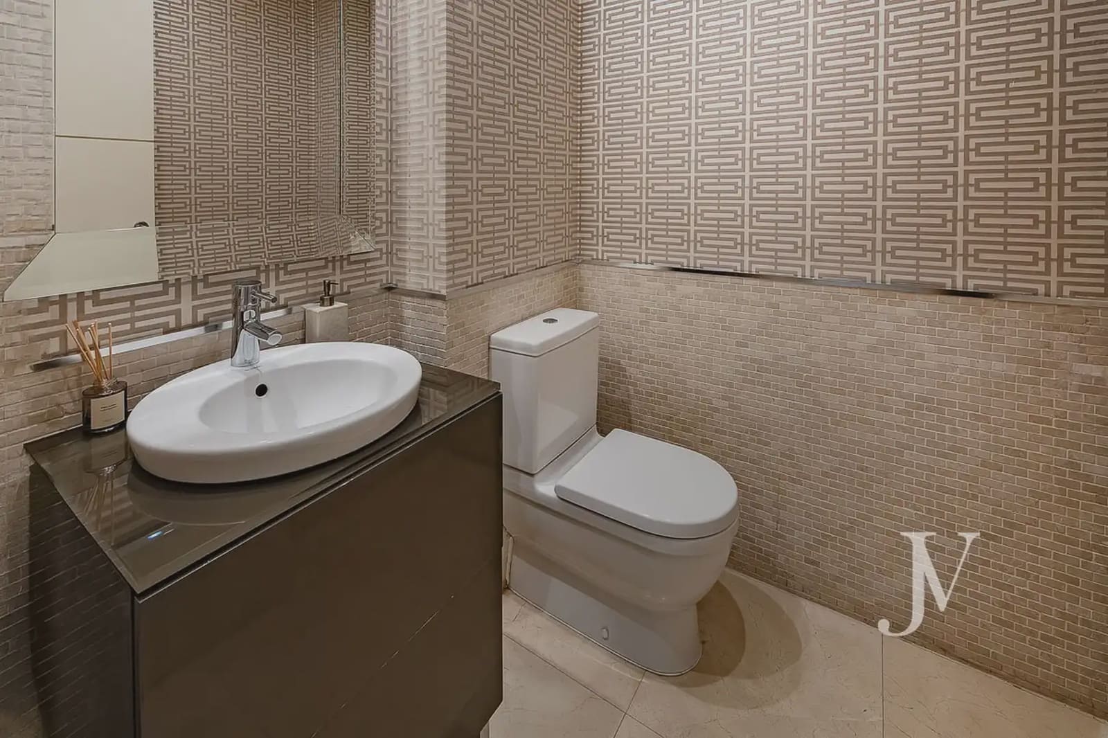 6 bedroom Semi-detached Villa for sale in Pozuelo de Alarcon with pool garage - € 3,790,000 (Ref: 9965629)