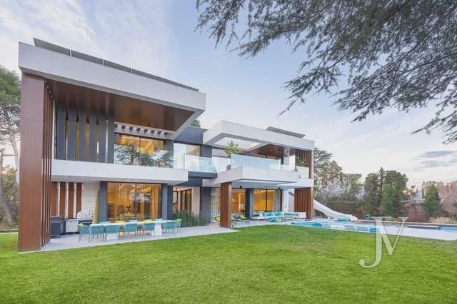 6 soveværelse Villa til salg i Piovera, Madrid by med swimmingpool garage - € 6.800.000 (Ref: 9965631)