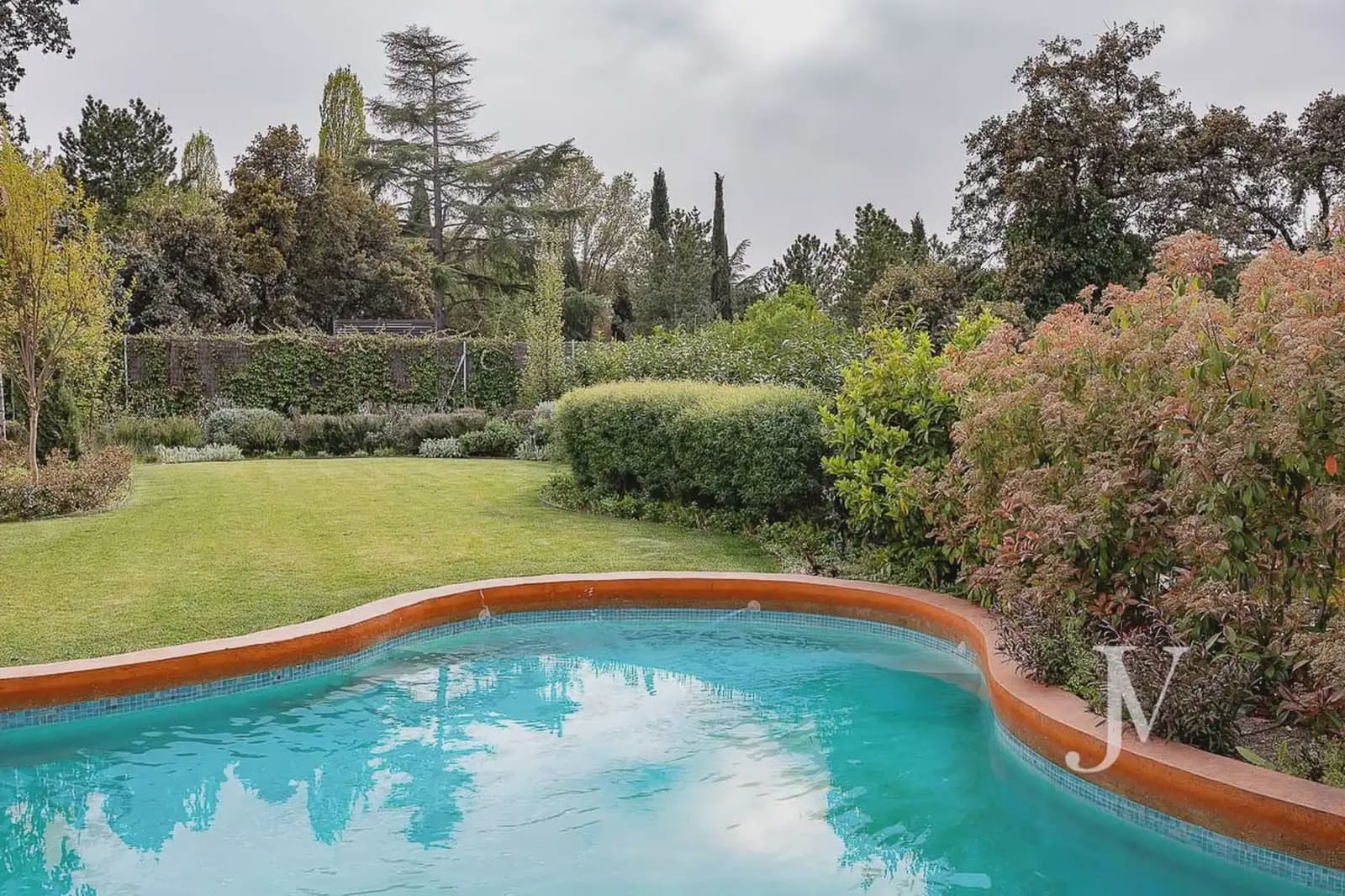 7 quarto Moradia para arrendar em Madrid cidade com piscina garagem - 12 500 € (Ref: 9965632)