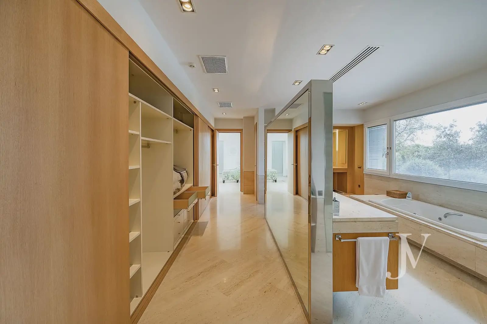 7 soverom Villa til salgs i Pozuelo de Alarcon med svømmebasseng garasje - € 14 500 000 (Ref: 9965633)
