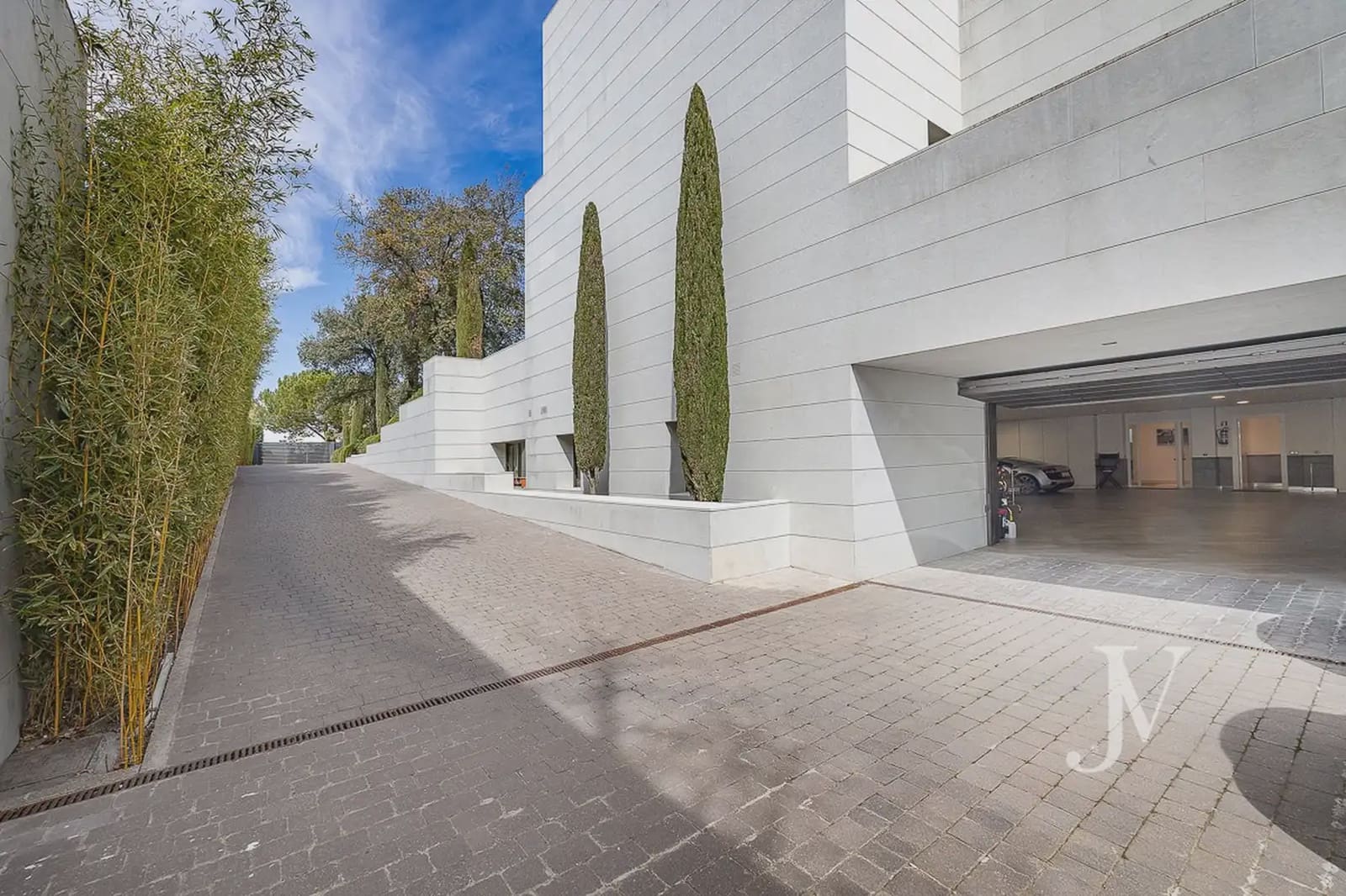 7 soverom Villa til salgs i Pozuelo de Alarcon med svømmebasseng garasje - € 14 500 000 (Ref: 9965633)