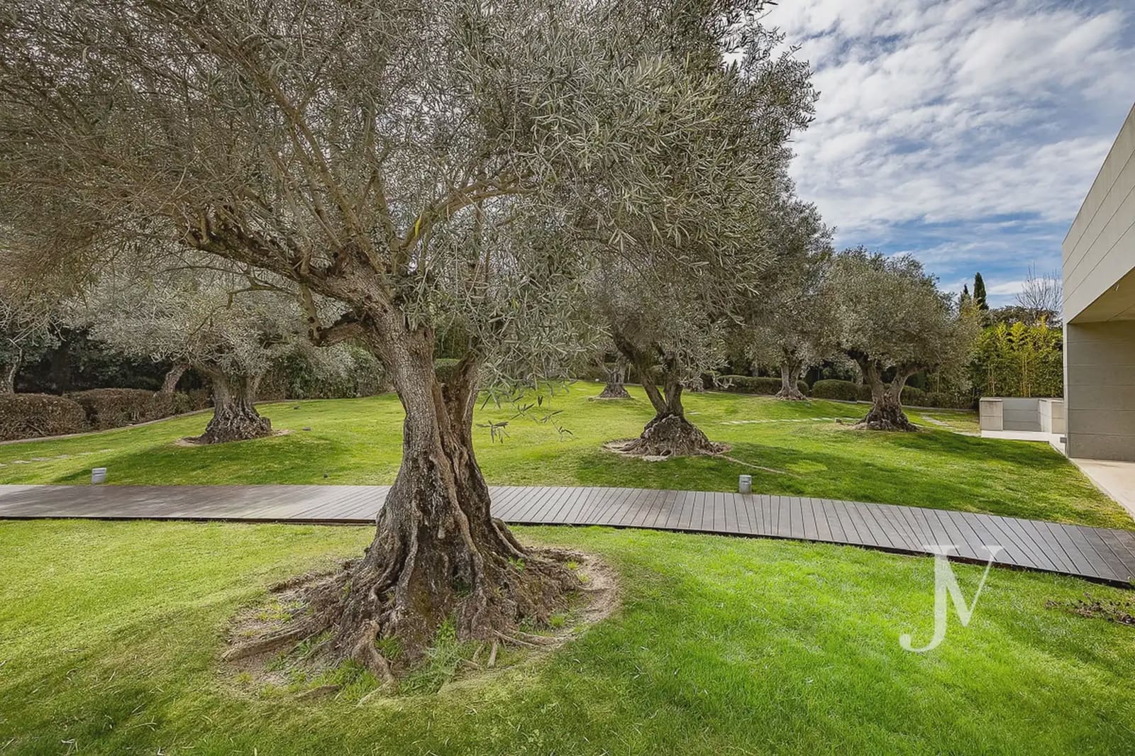 7 soverom Villa til salgs i Pozuelo de Alarcon med svømmebasseng garasje - € 14 500 000 (Ref: 9965633)