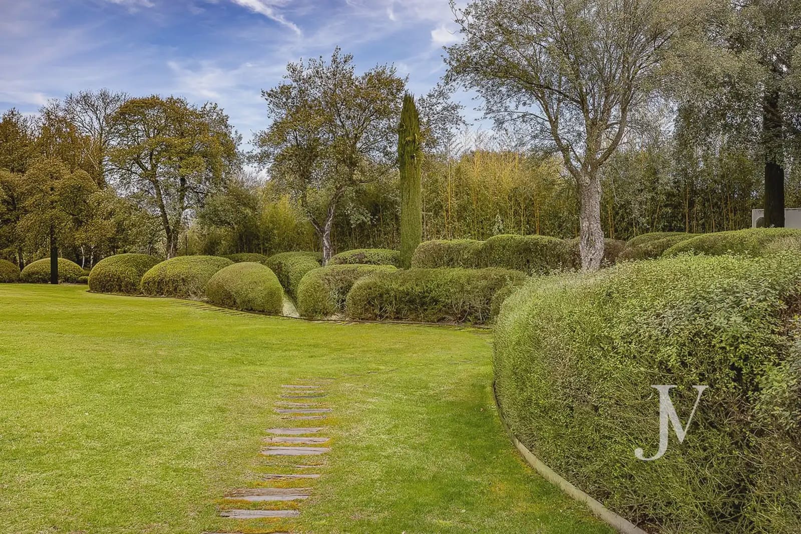 7 soverom Villa til salgs i Pozuelo de Alarcon med svømmebasseng garasje - € 14 500 000 (Ref: 9965633)