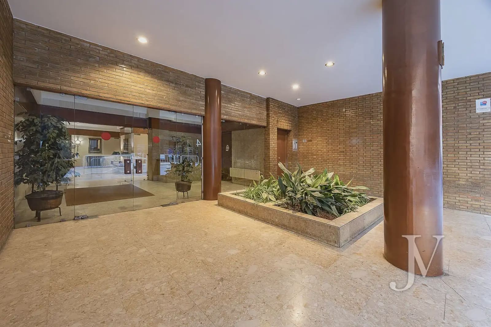 Commerciale in vendita in Madrid citta - 2.900.000 € (Rif: 9965634)