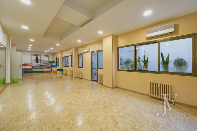 Commerciale in vendita in Almagro, Madrid città - 2.900.000 € (Rif: 9965634)