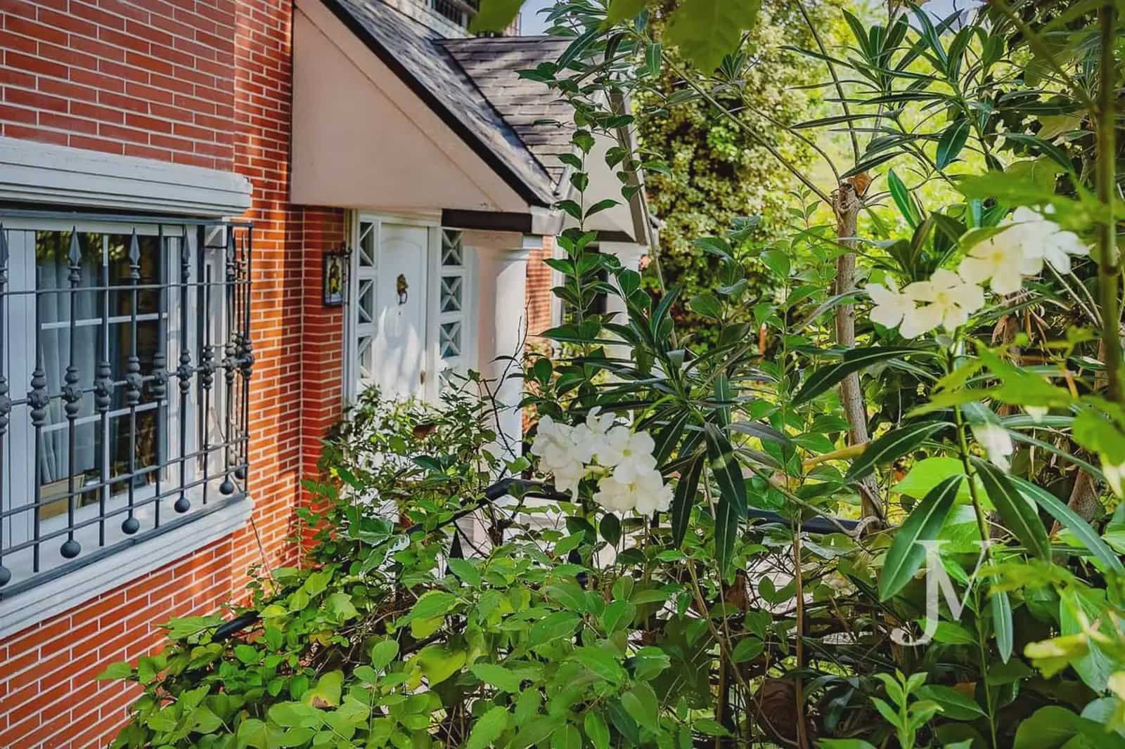 6 soveværelse Villa til salg i Madrid by med swimmingpool garage - € 5.300.000 (Ref: 9965635)
