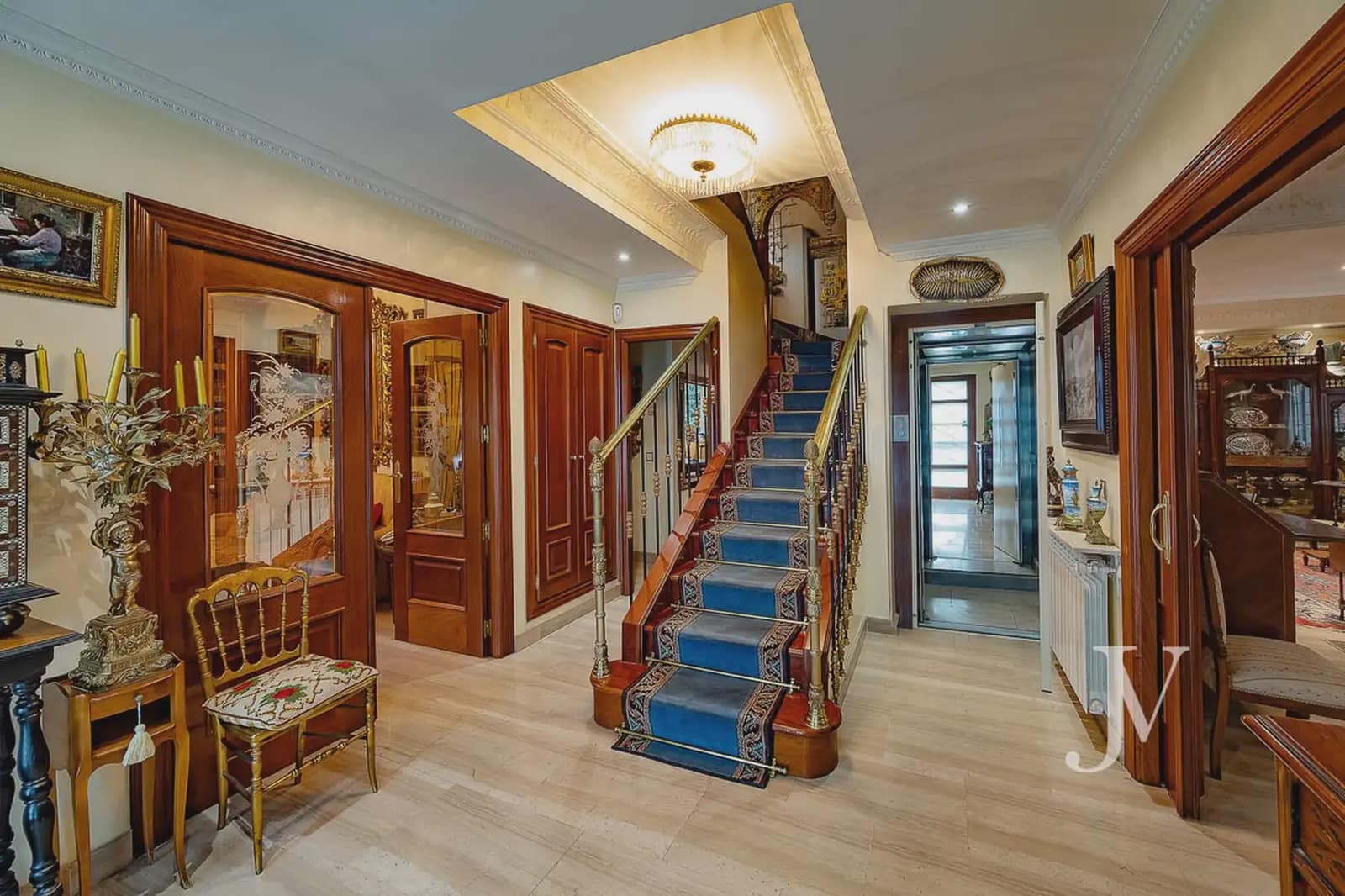 6 soveværelse Villa til salg i Madrid by med swimmingpool garage - € 5.300.000 (Ref: 9965635)