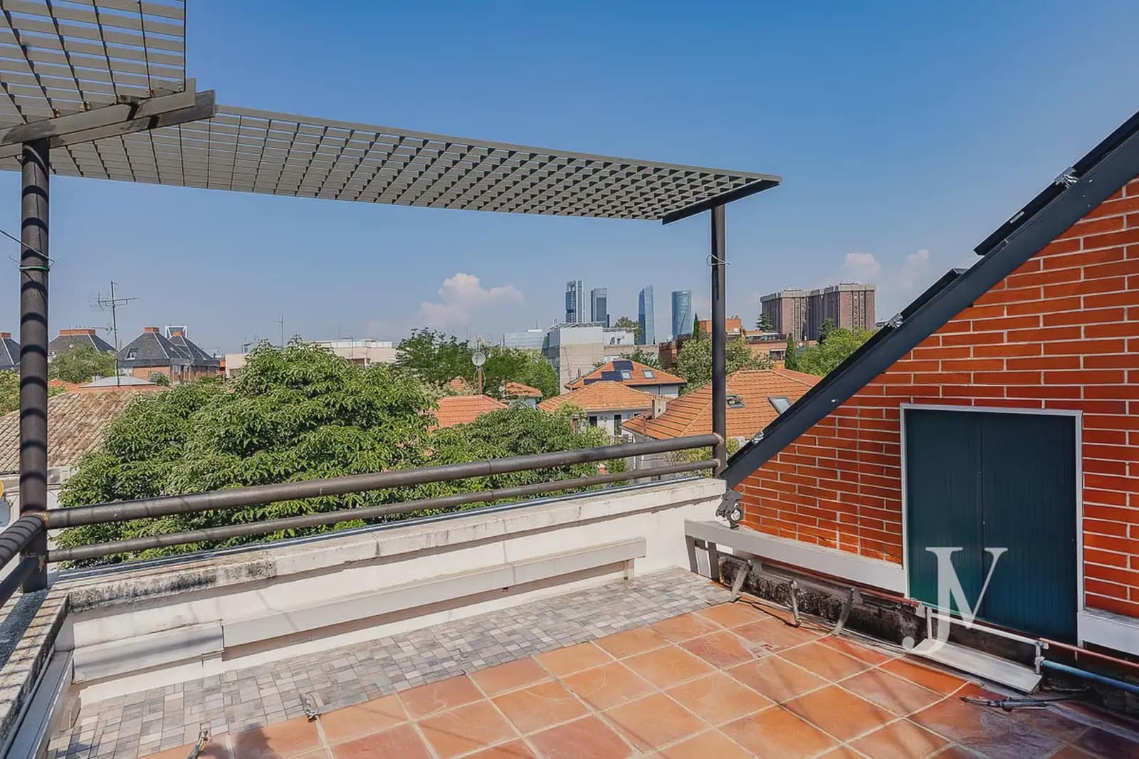 6 soveværelse Villa til salg i Madrid by med swimmingpool garage - € 5.300.000 (Ref: 9965635)