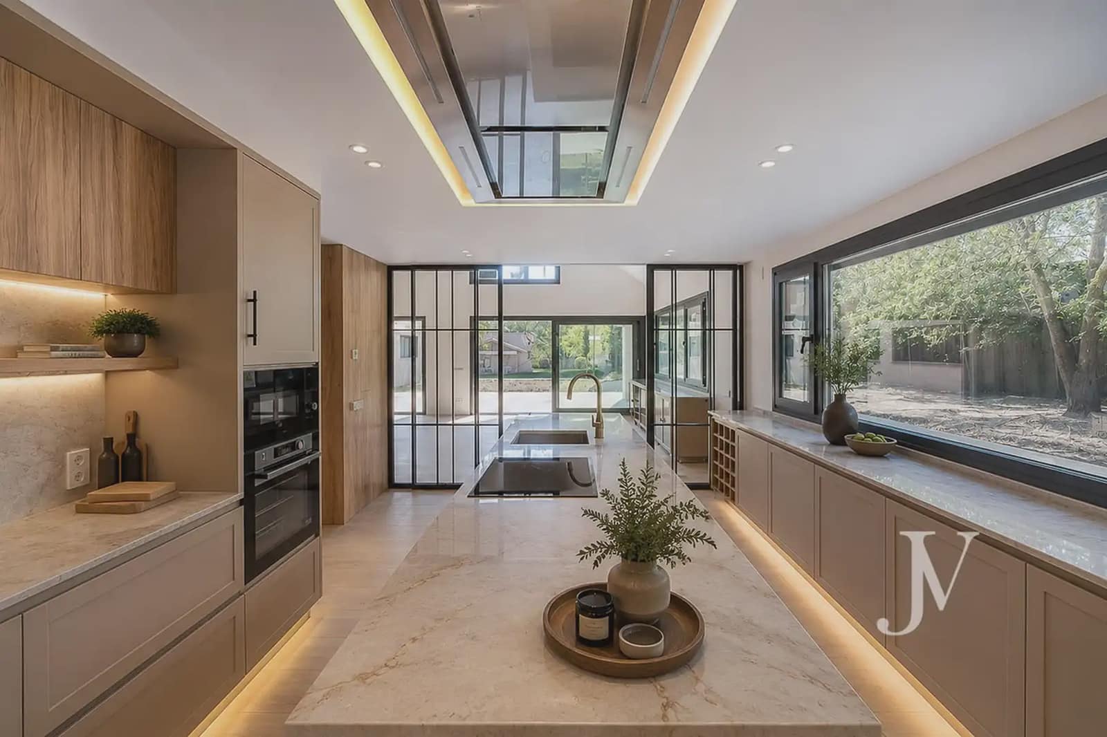 7 quarto Moradia para venda em Pozuelo de Alarcon com piscina garagem - 4 200 000 € (Ref: 9965636)