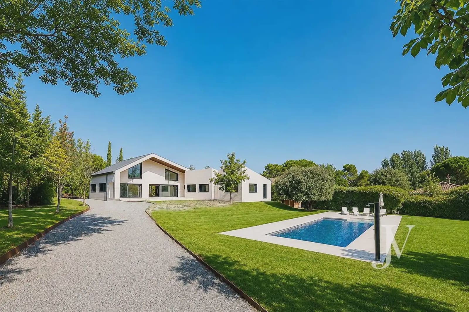 7 quarto Moradia para venda em Pozuelo de Alarcon com piscina garagem - 4 200 000 € (Ref: 9965636)