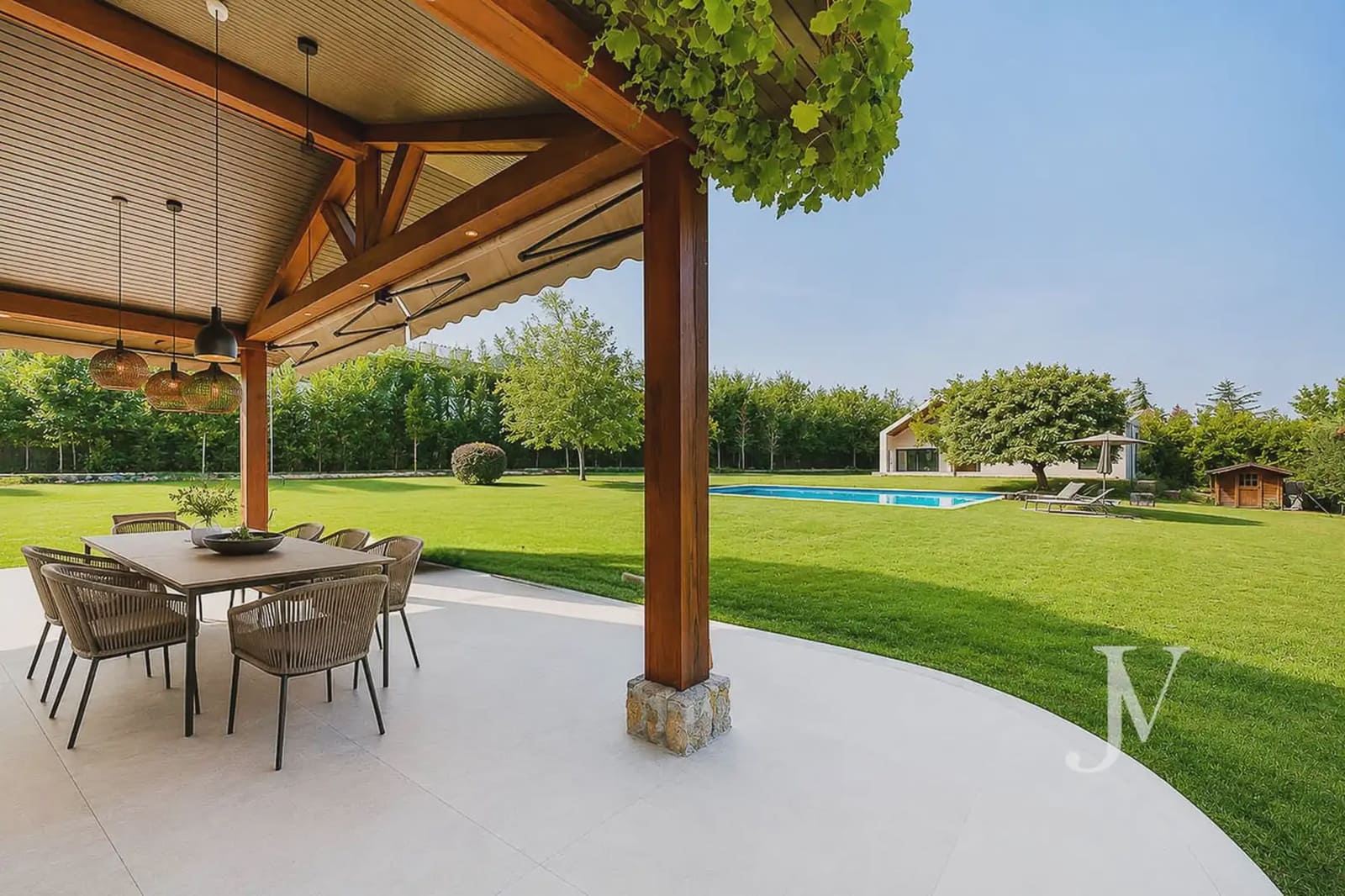 7 quarto Moradia para venda em Pozuelo de Alarcon com piscina garagem - 4 200 000 € (Ref: 9965636)