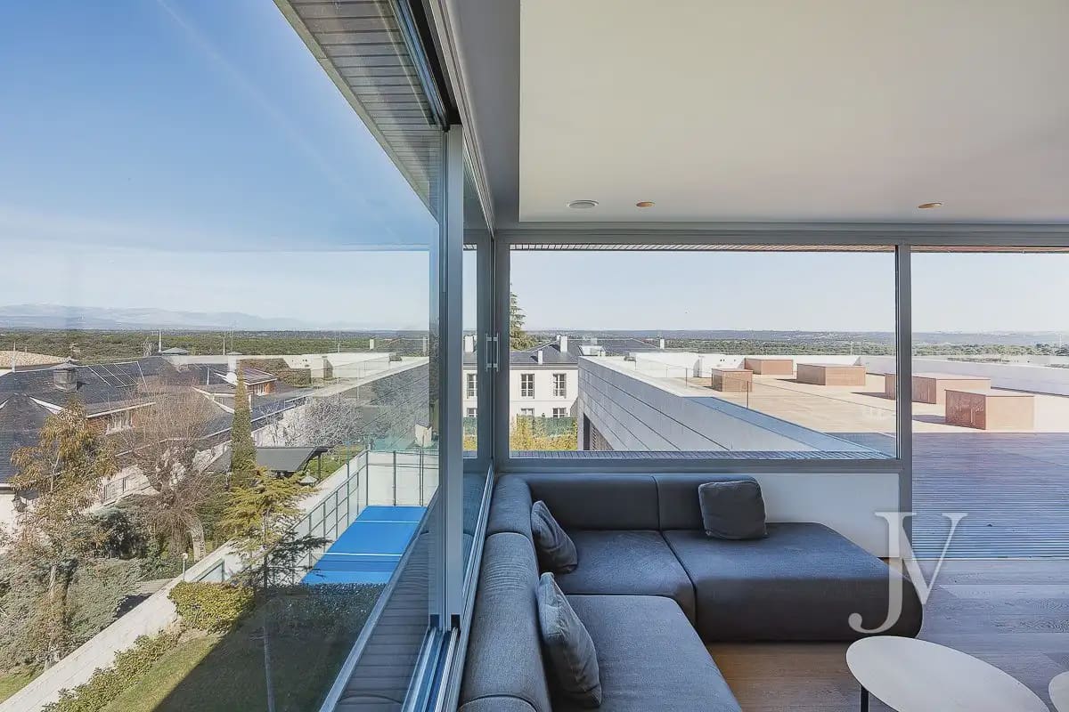 9 sovrum Villa till salu i Madrid stad med pool garage - 7 500 000 € (Ref: 9965642)