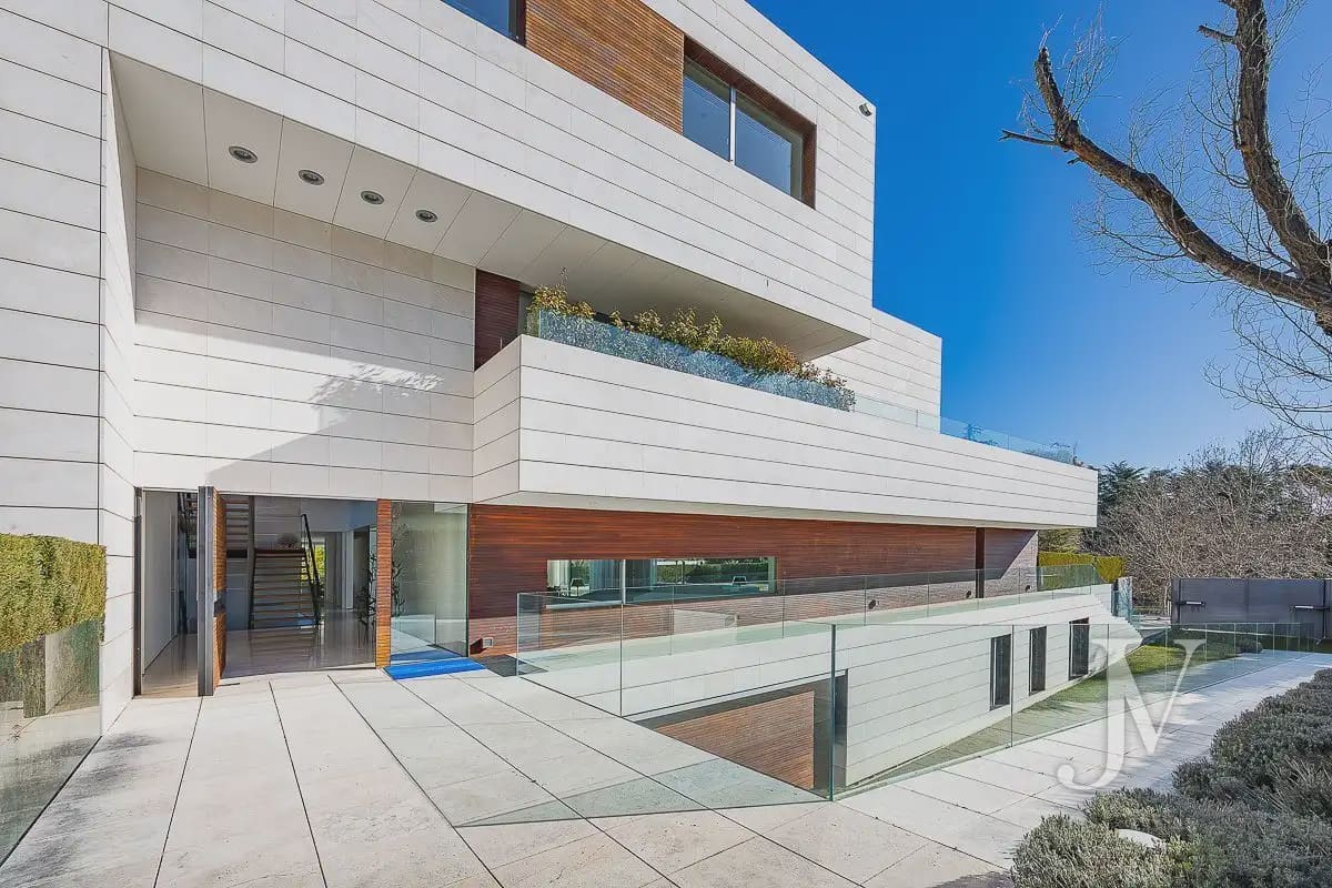 9 sovrum Villa till salu i Madrid stad med pool garage - 7 500 000 € (Ref: 9965642)