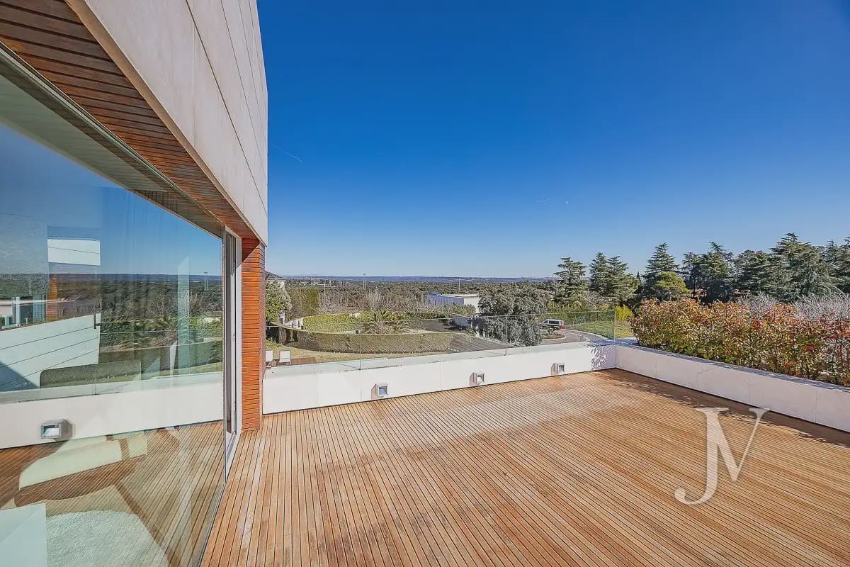 9 sovrum Villa till salu i Madrid stad med pool garage - 7 500 000 € (Ref: 9965642)