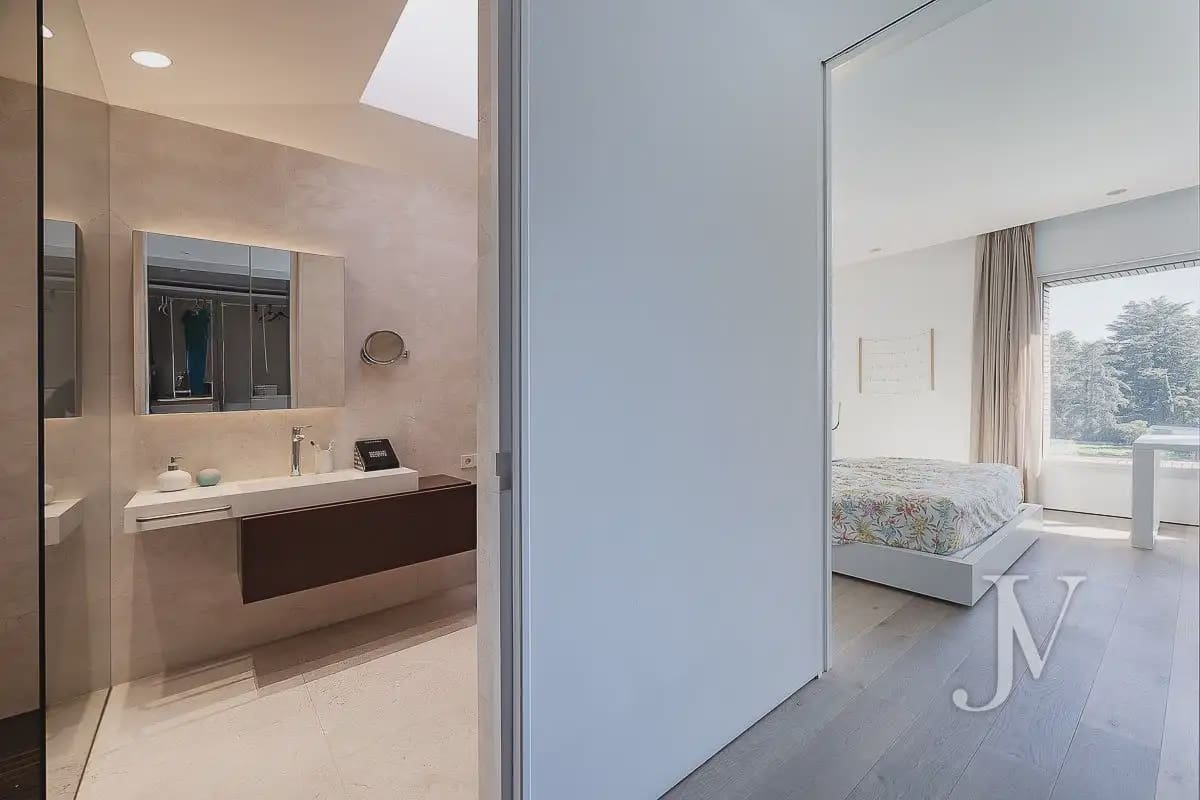 9 sovrum Villa till salu i Madrid stad med pool garage - 7 500 000 € (Ref: 9965642)