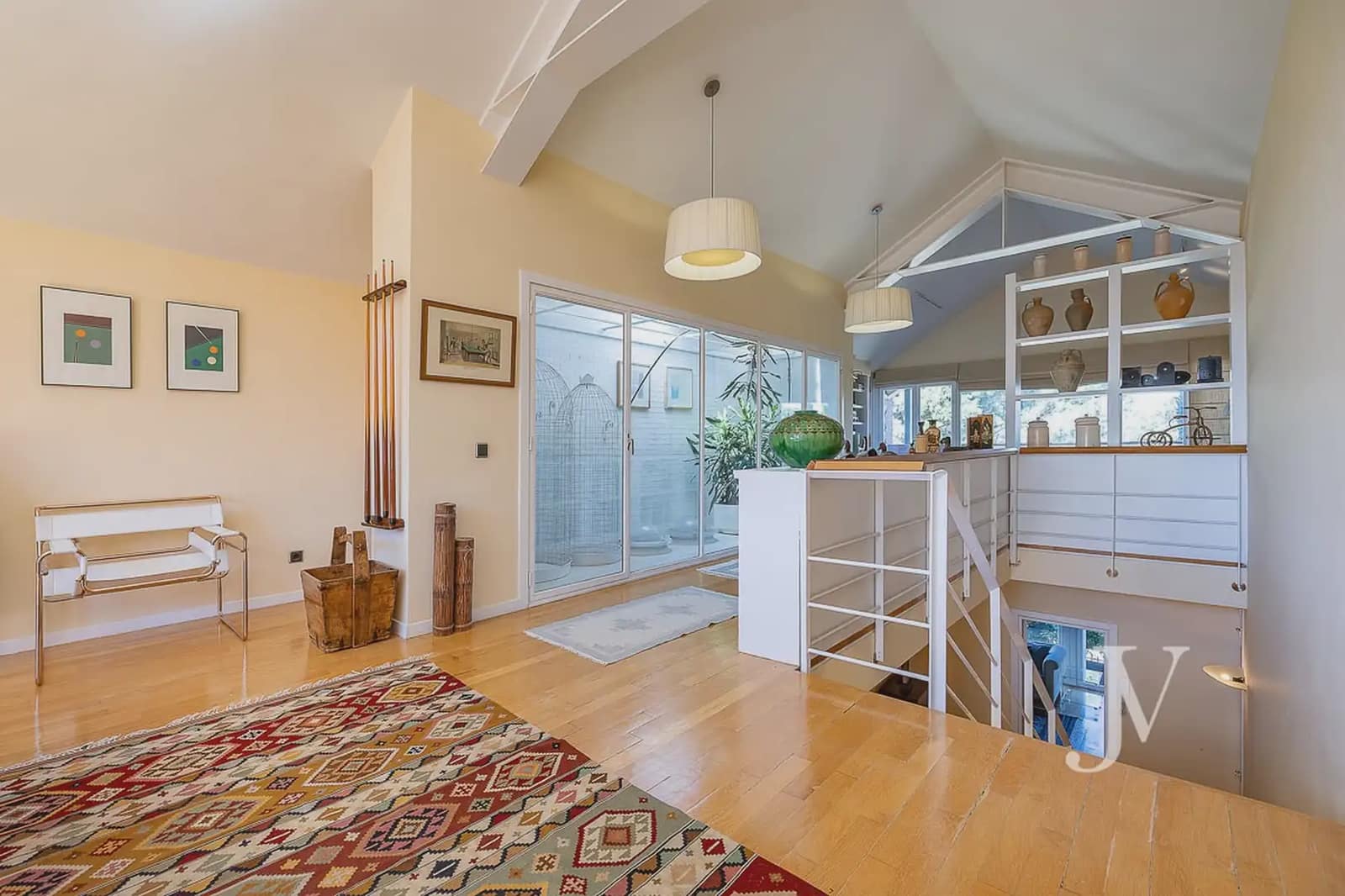 5 quarto Moradia Geminada para arrendar em Madrid cidade com piscina garagem - 4 900 € (Ref: 9965643)