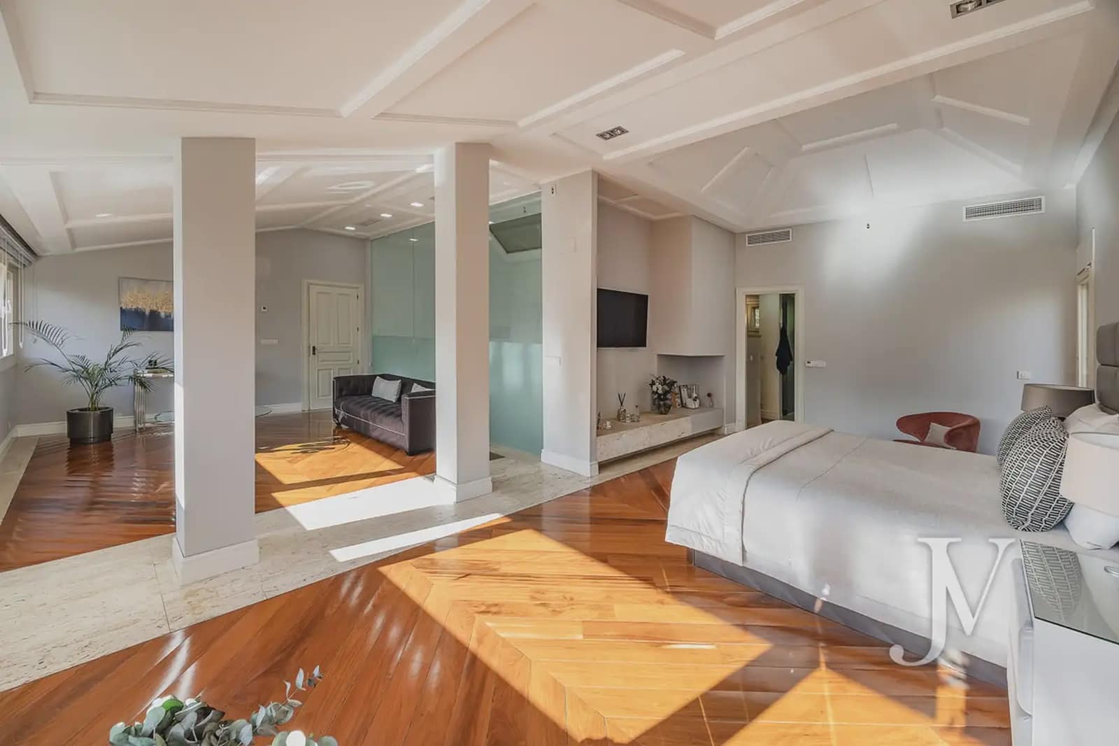 5 slaapkamer Villa te koop in Madrid stad met zwembad garage - € 3.800.000 (Ref: 9965646)