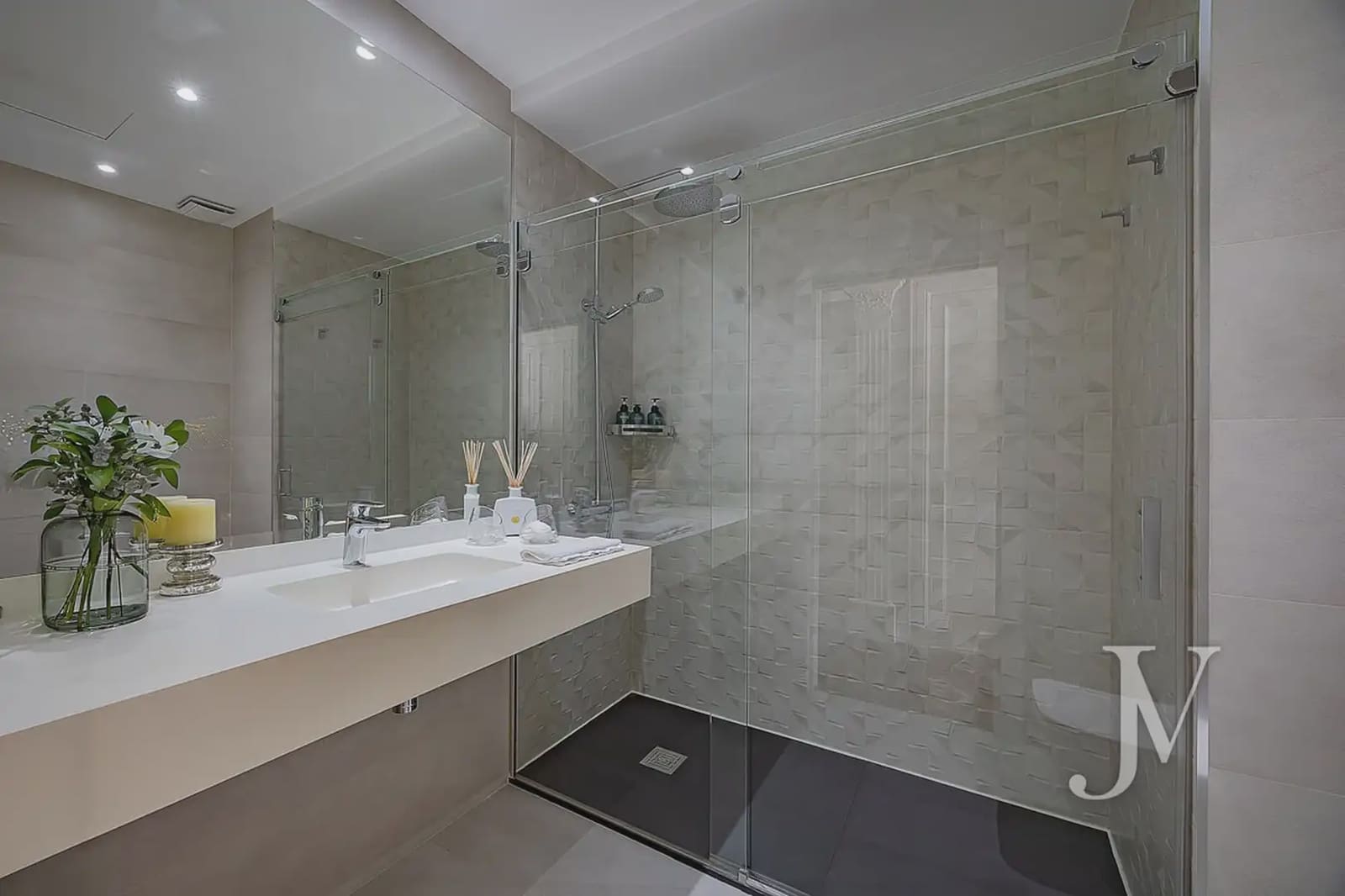5 slaapkamer Villa te koop in Madrid stad met zwembad garage - € 3.800.000 (Ref: 9965646)