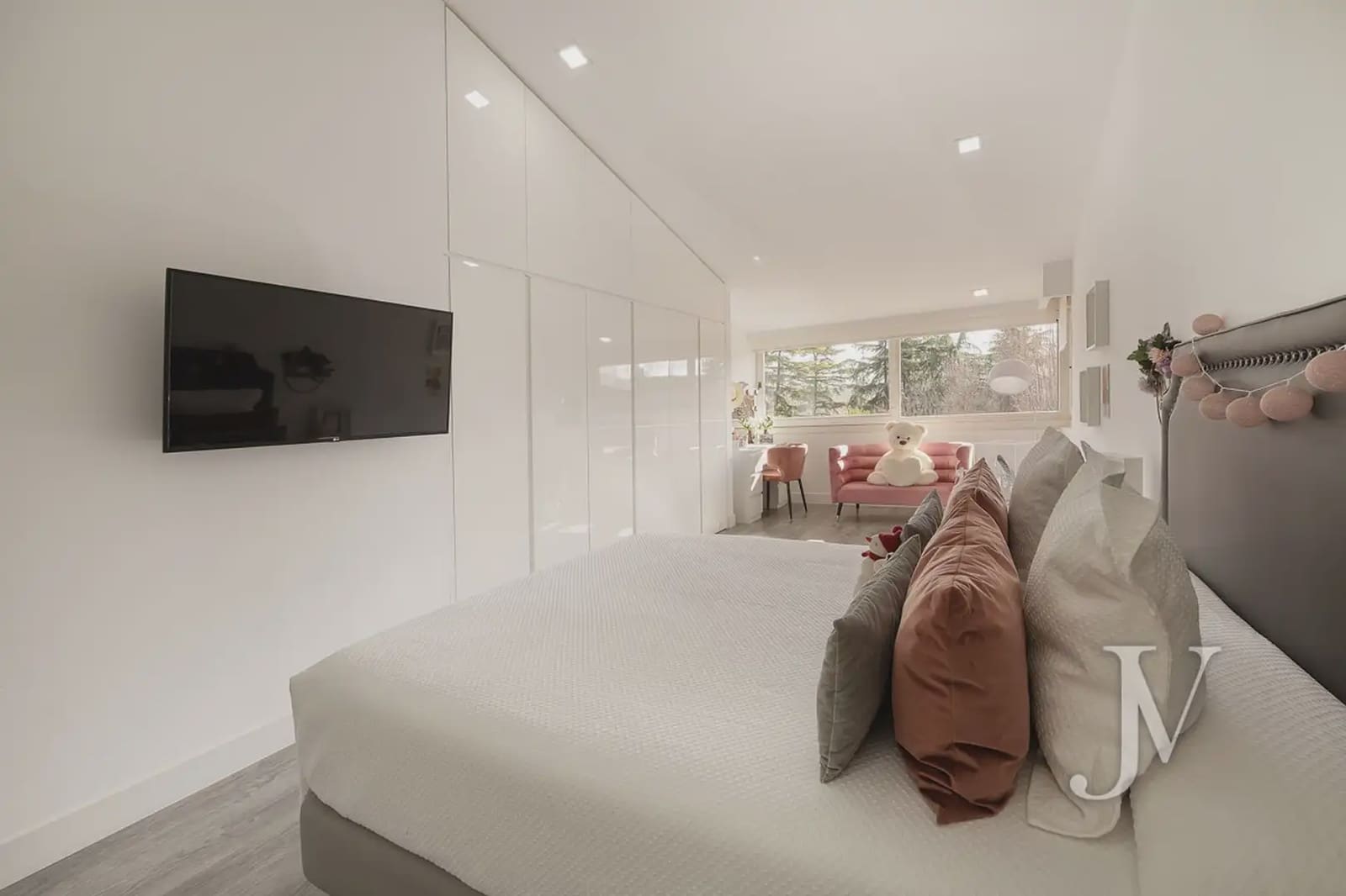 5 slaapkamer Villa te koop in Madrid stad met zwembad garage - € 3.800.000 (Ref: 9965646)