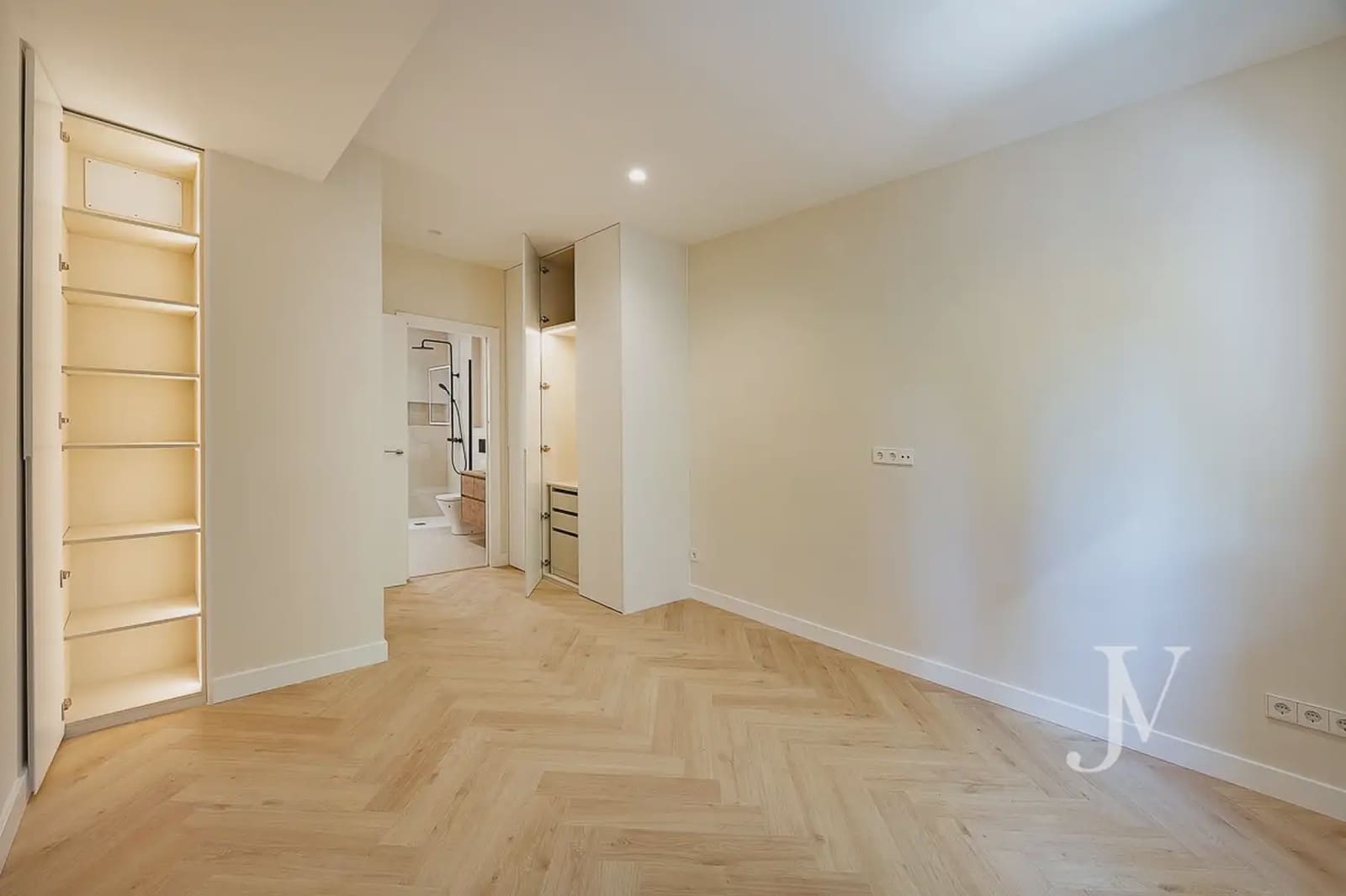 3 soverom Leilighet til salgs i Madrid by - € 920 000 (Ref: 9965647)