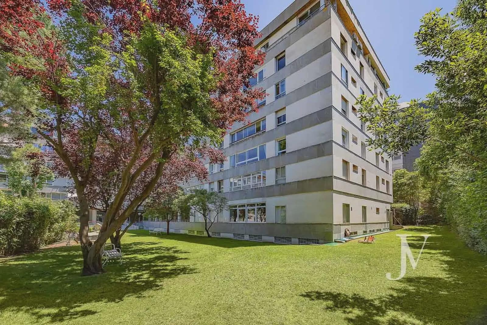 5 Zimmer Wohnung zu verkaufen in Madrid Stadt mit Pool Garage - 1.285.000 € (Ref: 9965648)