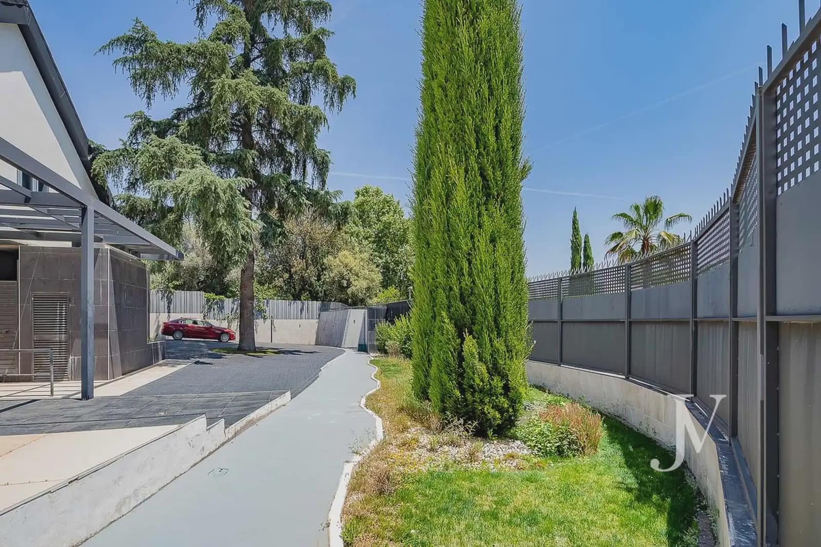 6 soverom Villa til salgs i La Moraleja med svømmebasseng garasje - € 4 100 000 (Ref: 9965649)
