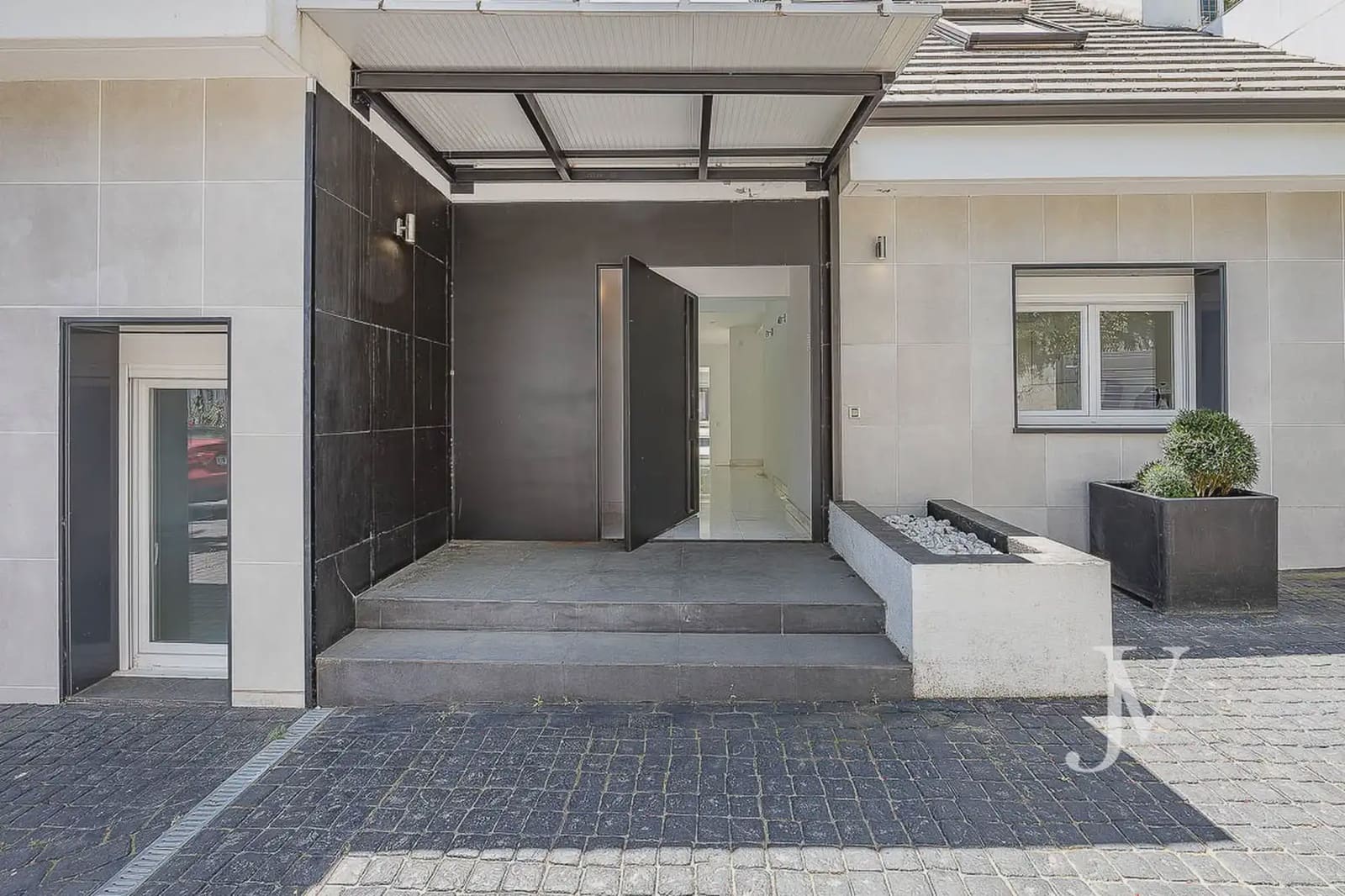 6 soverom Villa til salgs i La Moraleja med svømmebasseng garasje - € 4 100 000 (Ref: 9965649)